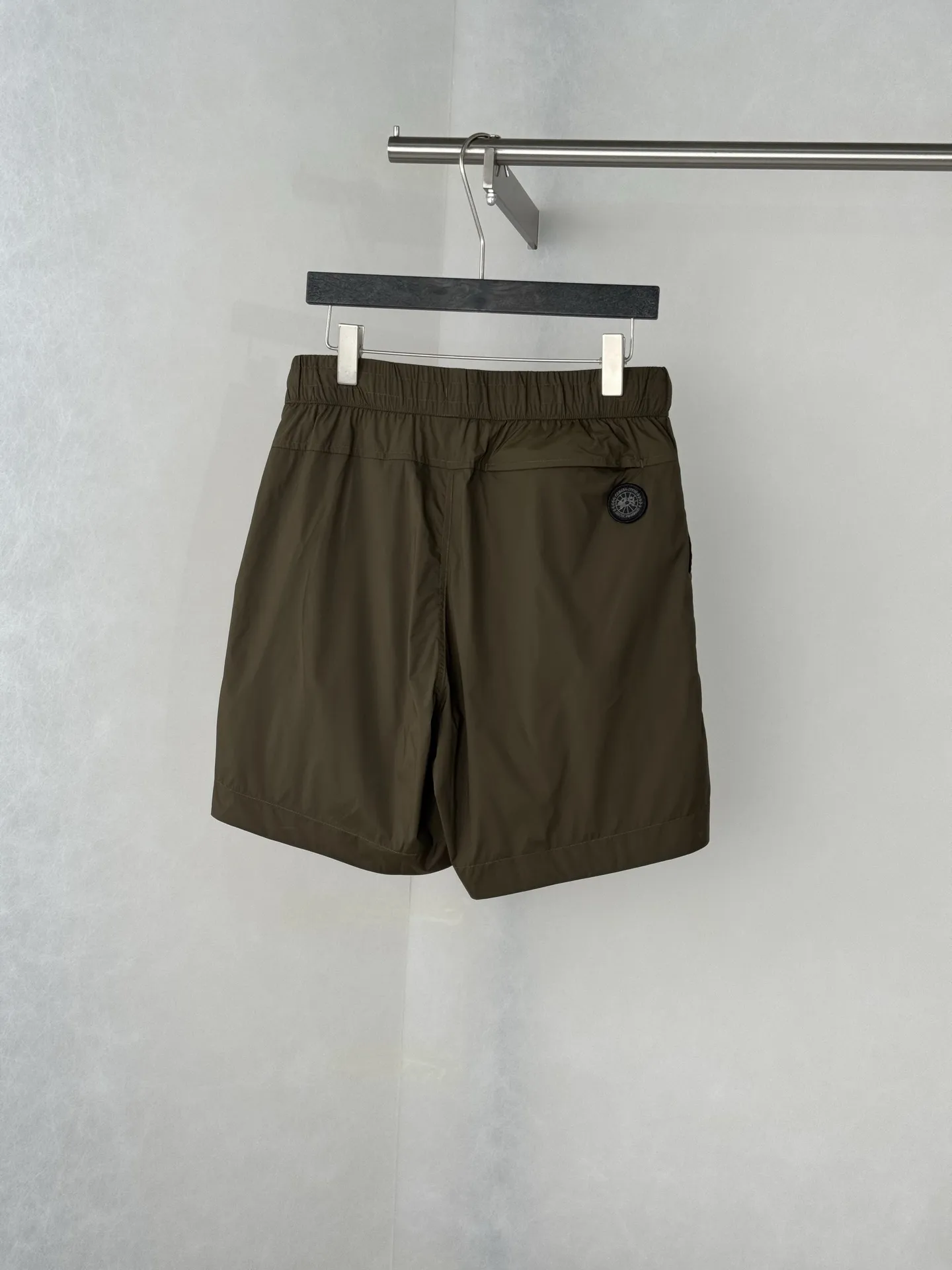Logo-Patch Quick-Dry Nylon Shorts D25018688 — view 2