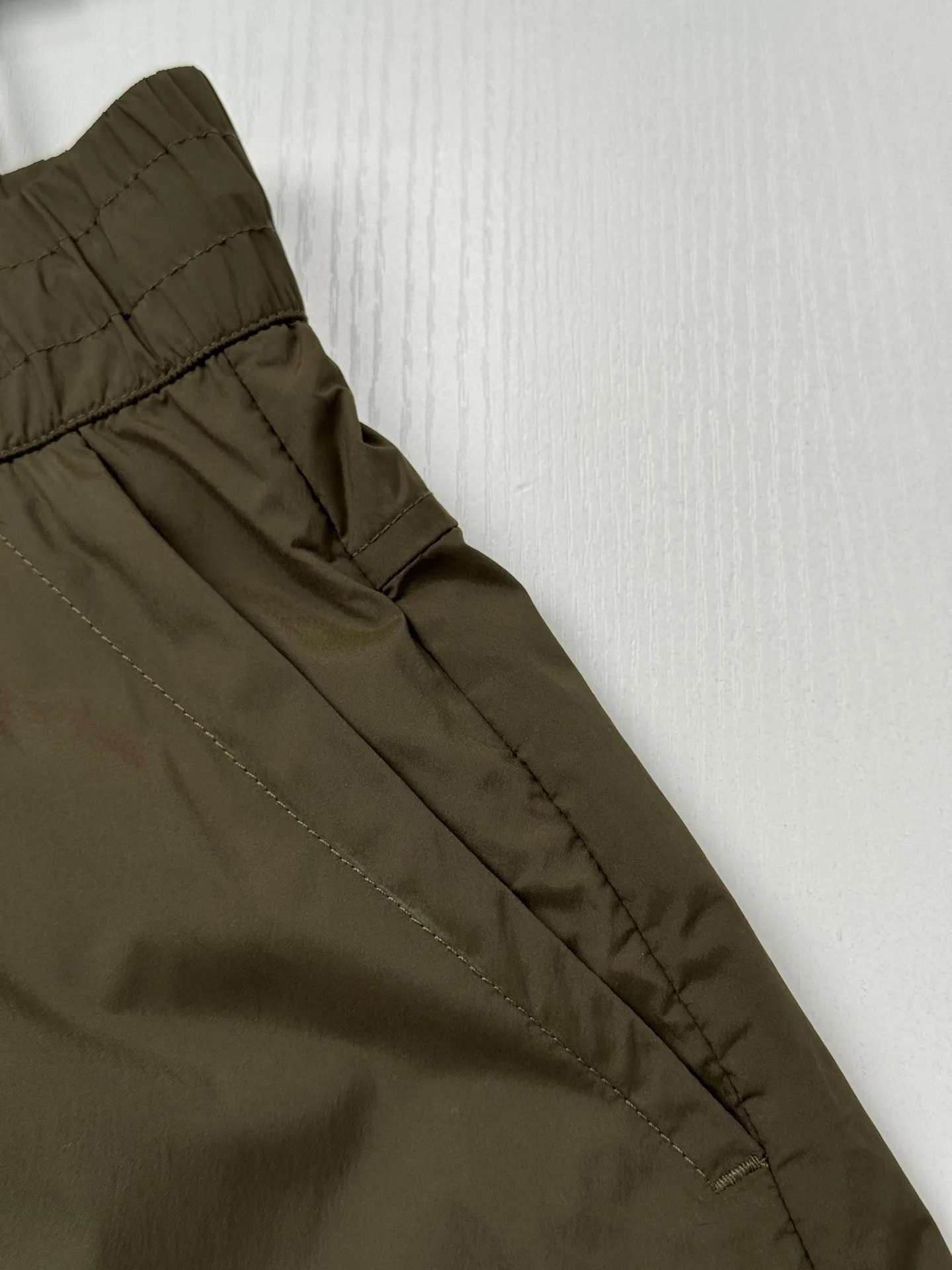 Logo-Patch Quick-Dry Nylon Shorts D25018688 — view 5