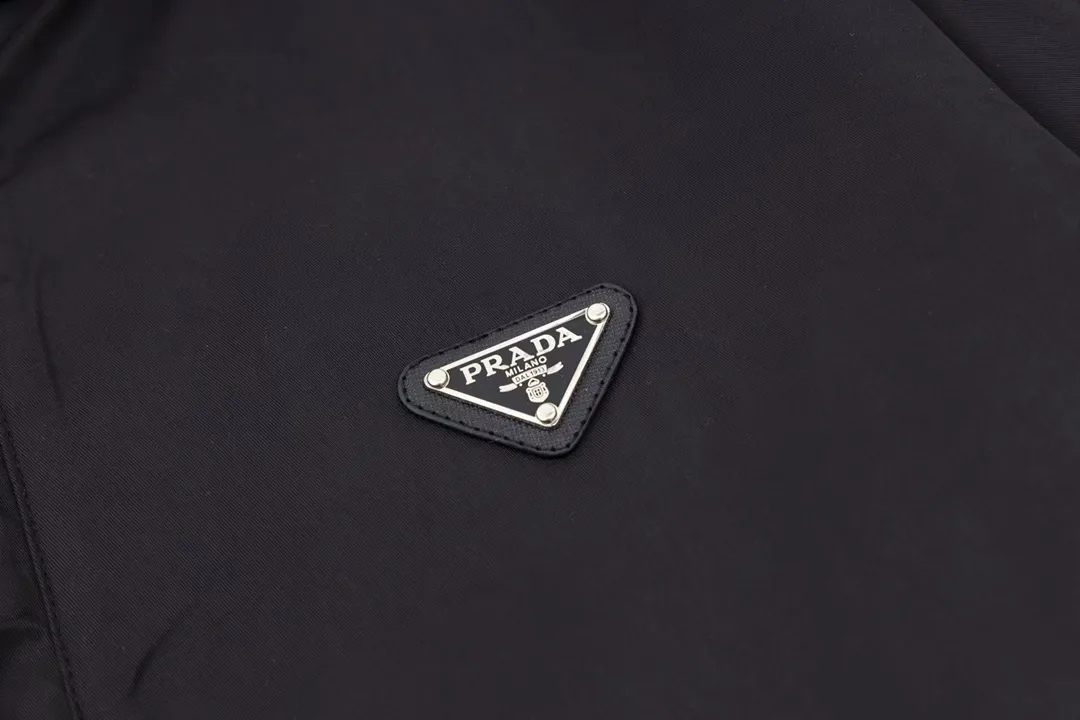 Logo-Plaque Nylon Zip-Up Shirt Jacket D25013445 — view 6