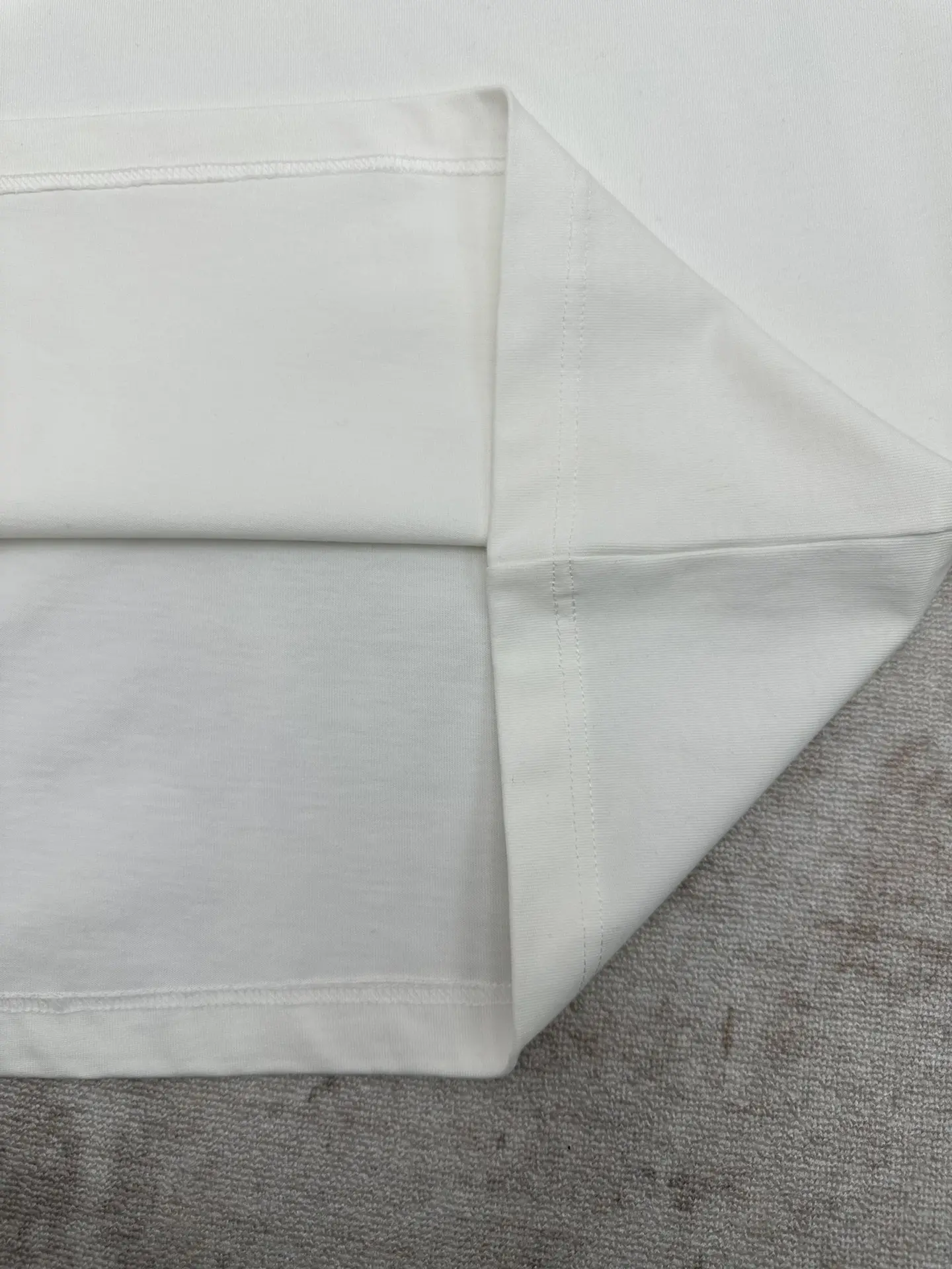 LV Ski Embroidered Long-Sleeve T-Shirt D25514386 — view 7