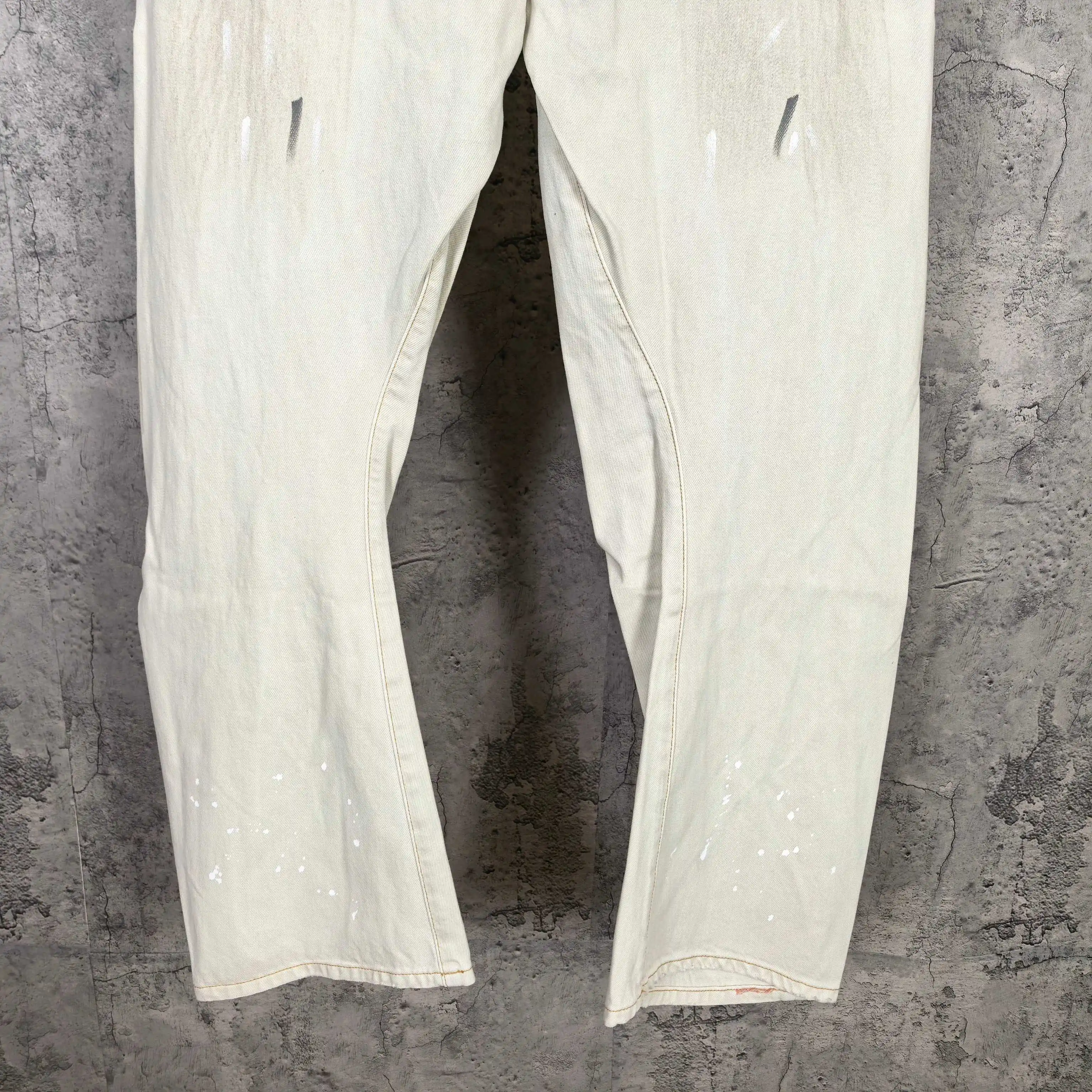 2006F Paint-Splatter Curved-Leg Jeans D25524521 — view 13