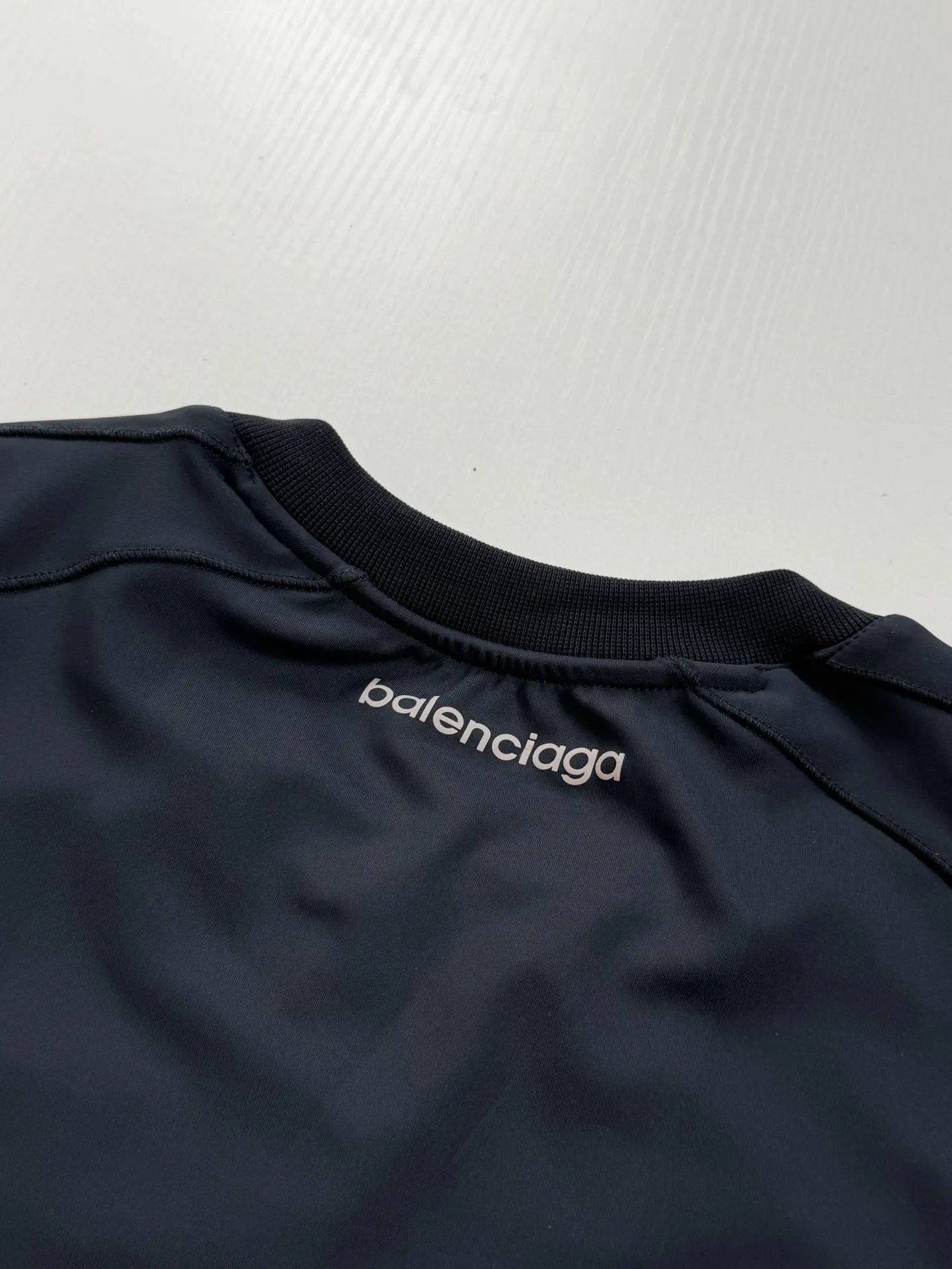 Layered Compression Long-Sleeve Sport Top D25518593 — view 9