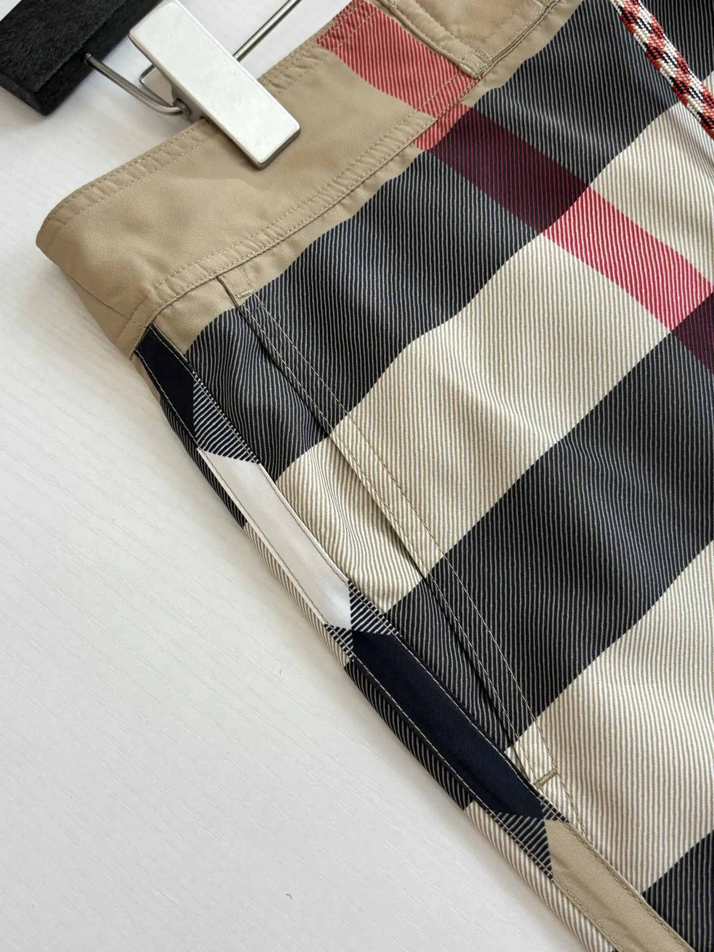 Check Print Nylon Swim Shorts D25518729 — view 4