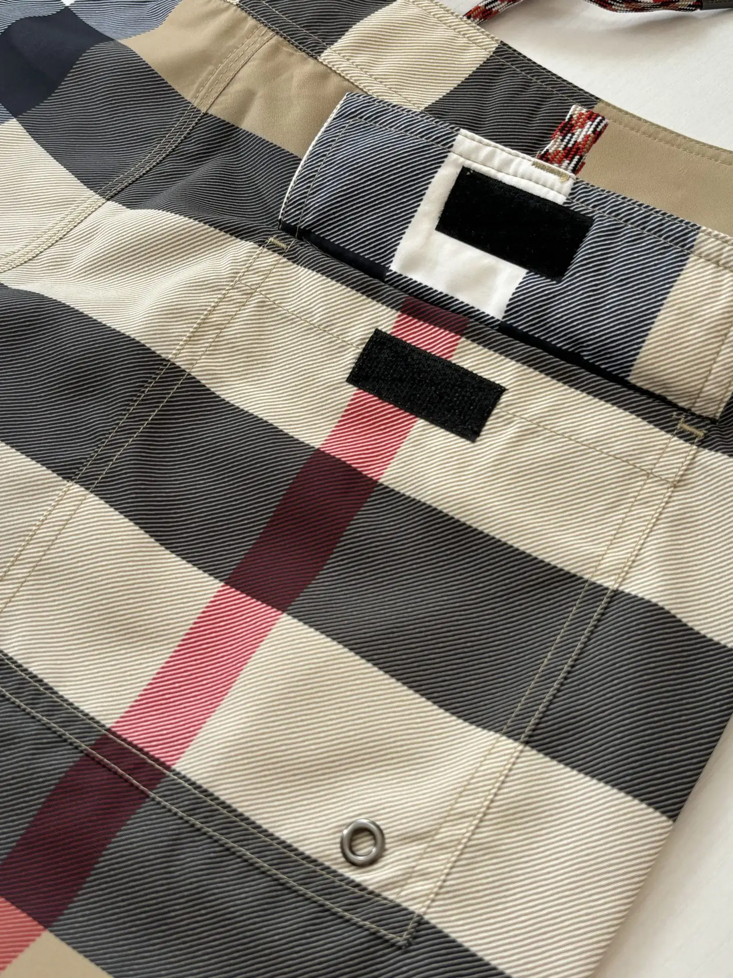 Check Print Nylon Swim Shorts D25518729 — view 10