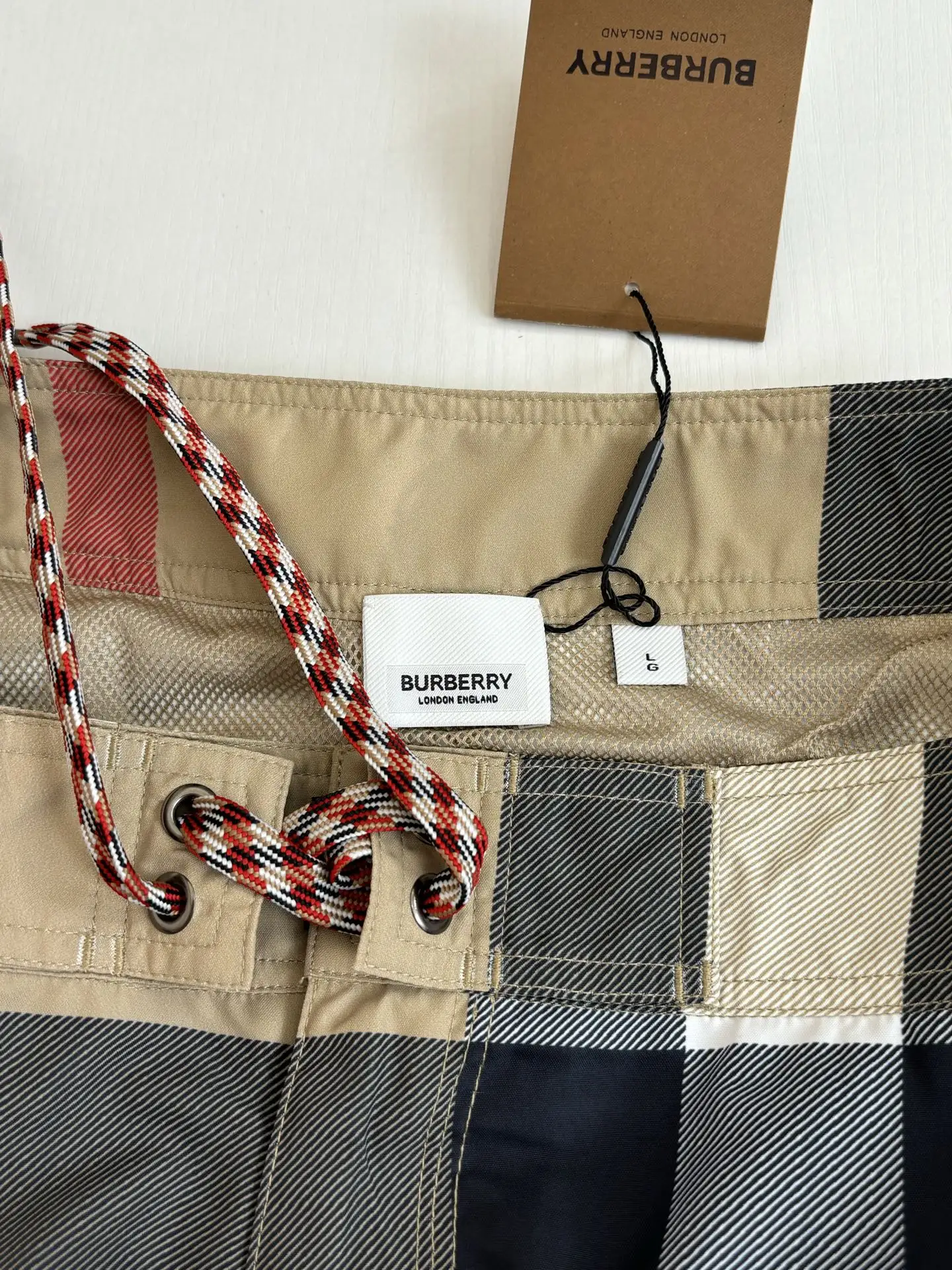 Check Print Nylon Swim Shorts D25518729 — view 11