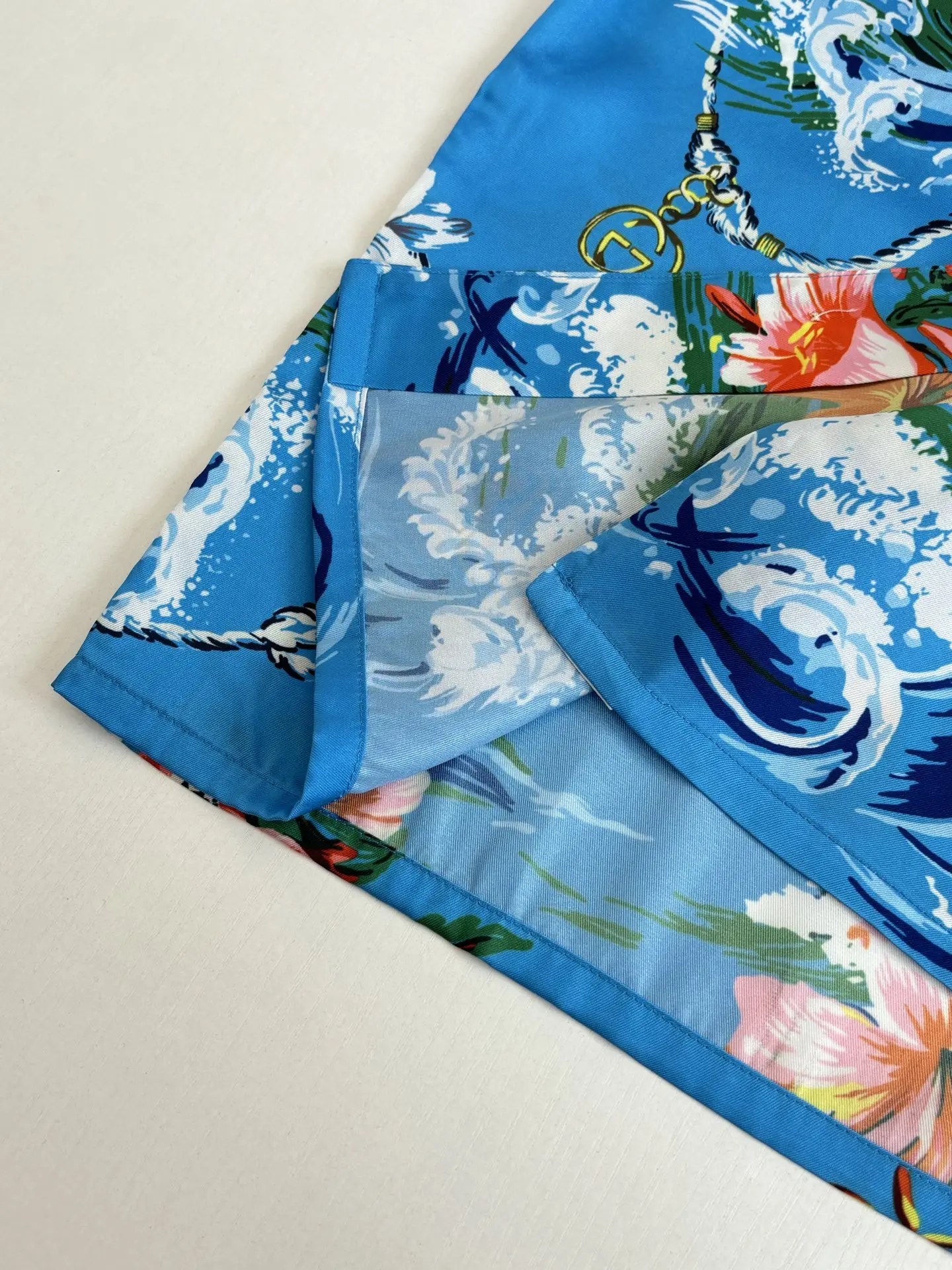 Floral and Wave Print Camp-Collar Shirt D25518600 — view 7