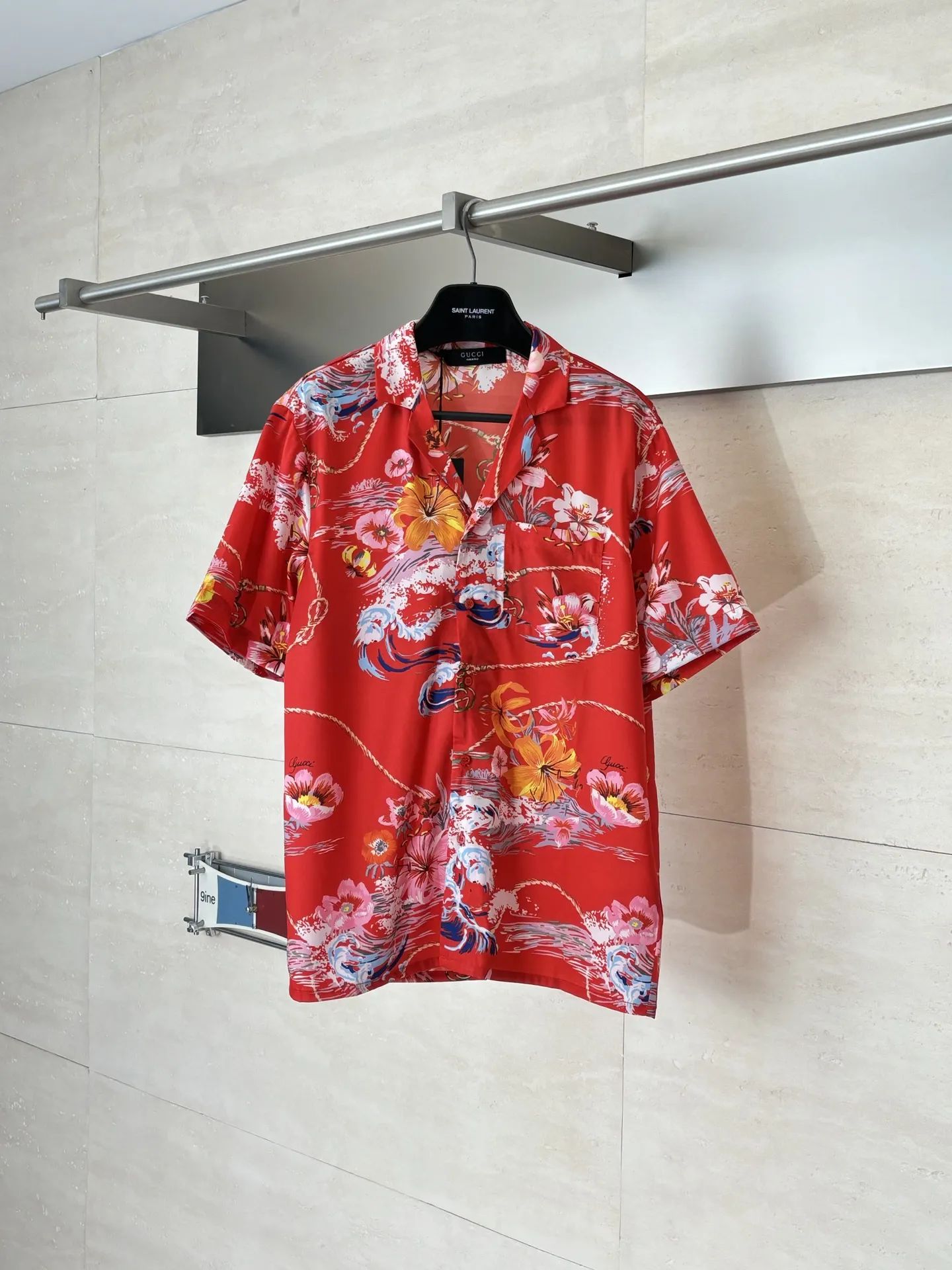 Floral Wave Print Acetate Camp-Collar Shirt D25518598
