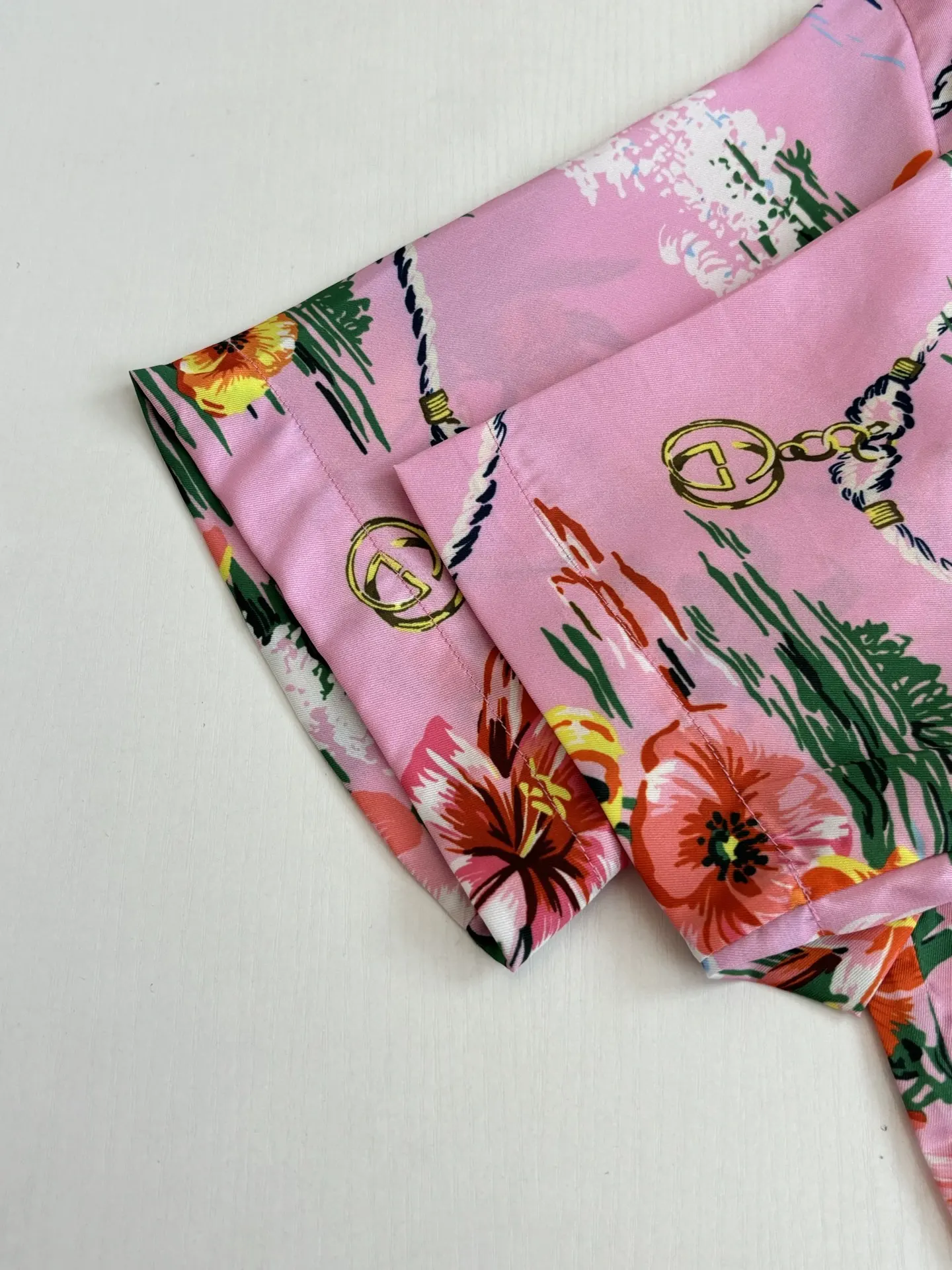 Floral and Wave Print Camp-Collar Shirt D25518602 — view 9