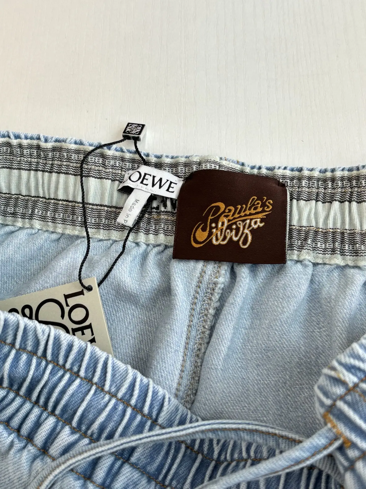 Anagram Embroidered Wide-Leg Drawstring Jeans D25518636 — view 9
