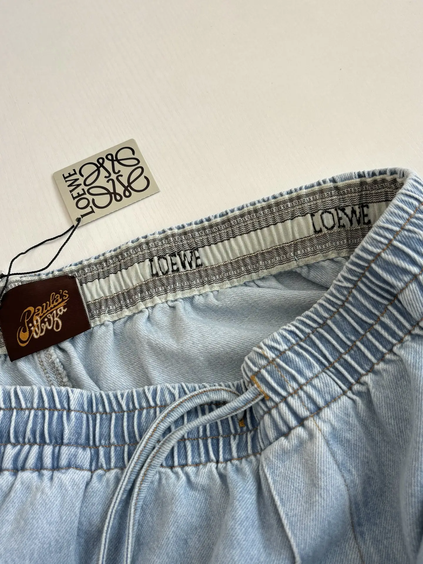 Anagram Embroidered Wide-Leg Drawstring Jeans D25518636 — view 10