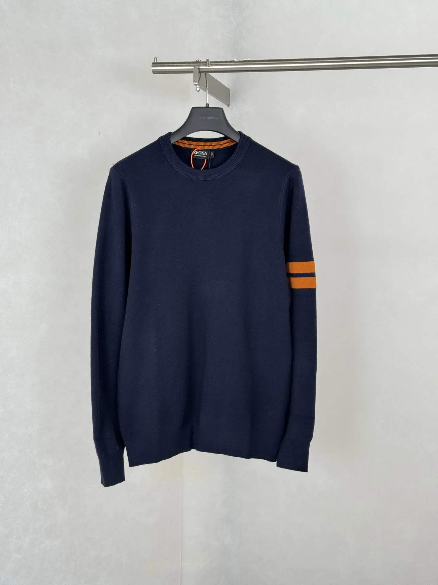 Striped Sleeve Crew-Neck Knit Sweater D25521233