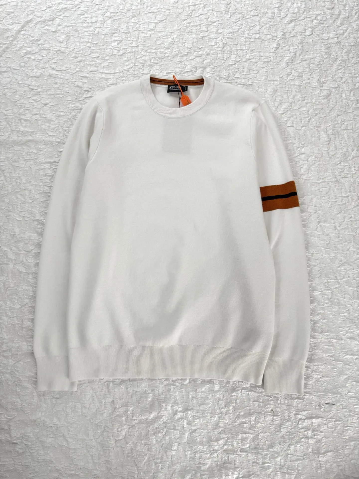 Striped Sleeve Crew-Neck Knit Sweater D25521234 — view 3