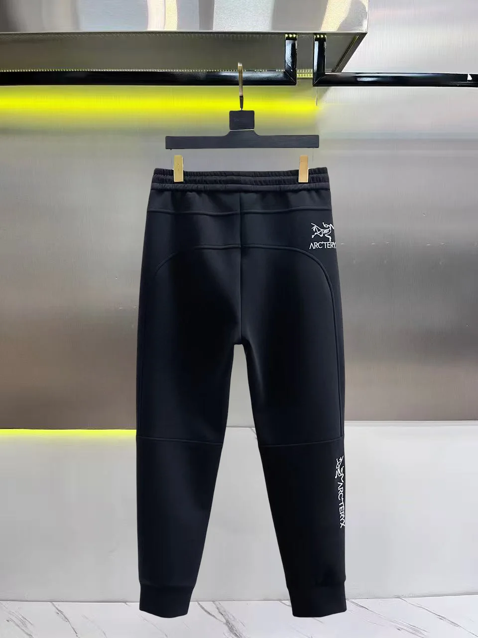 Logo-Embroidered Cotton-Blend Sweatpants D26014854 — view 2
