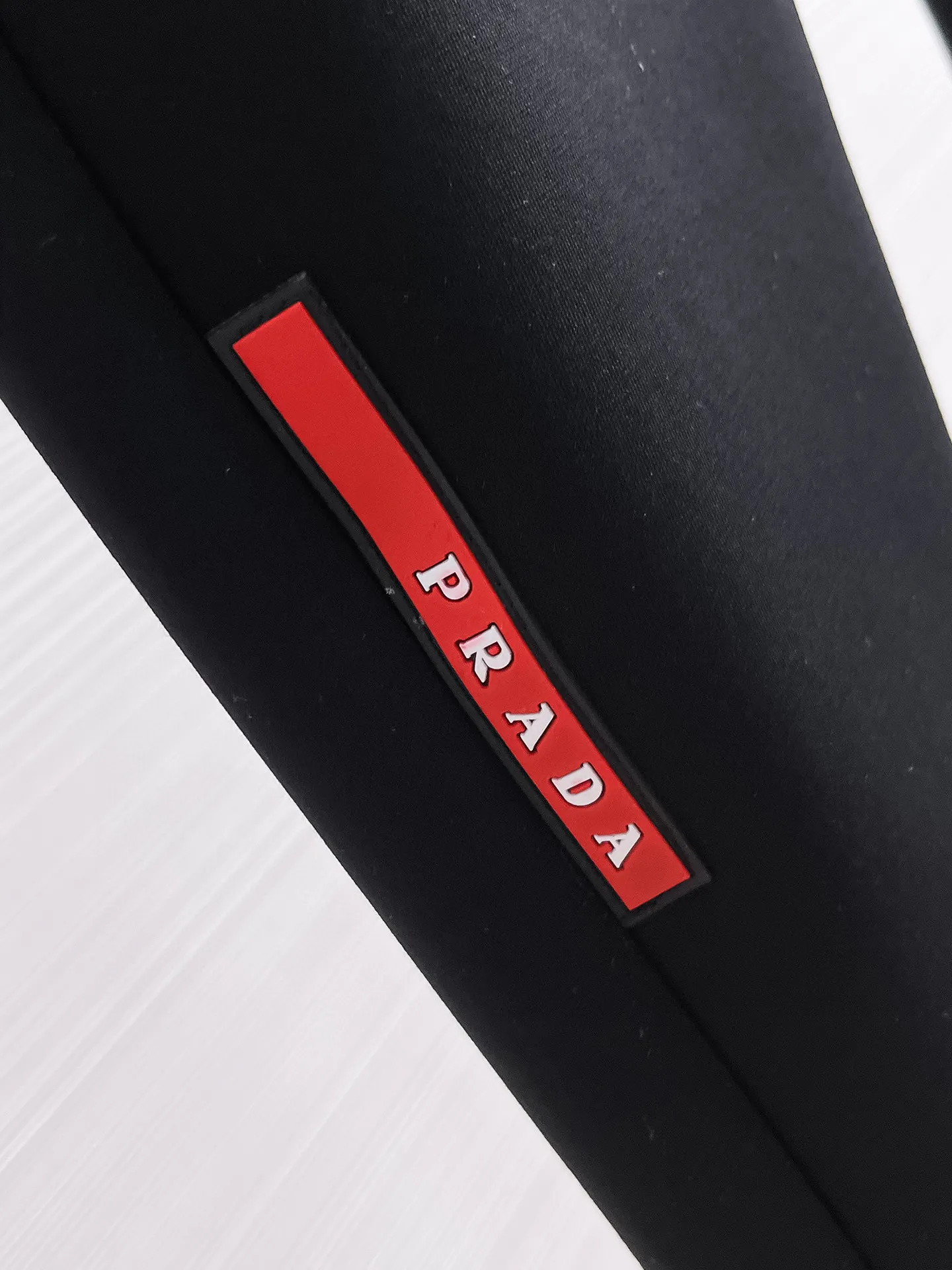 Logo-Appliquéd Tapered Sweatpants D26014853 — view 5