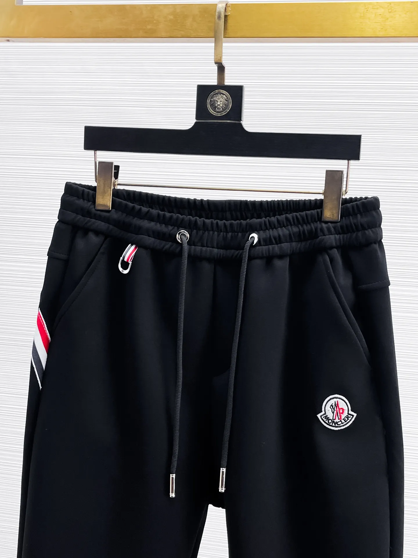 Logo-Patch Tapered Sweatpants D26014845 — view 4