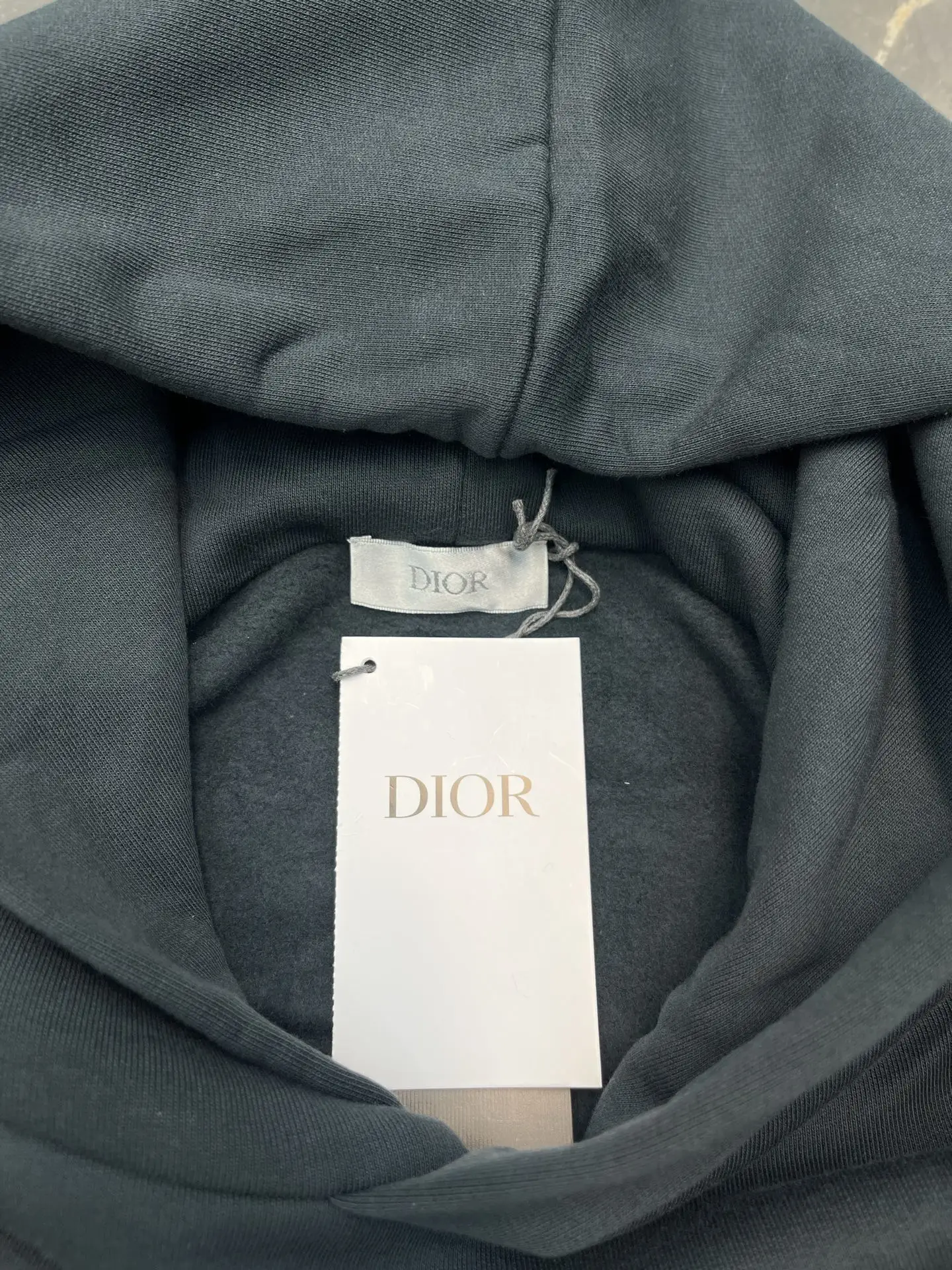 Signature Script Embroidered Hoodie D26020426 — view 7