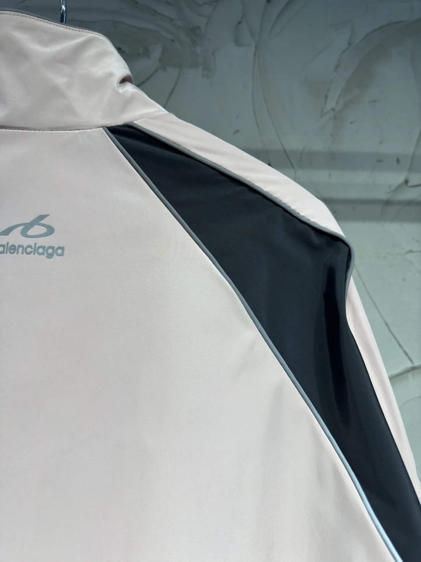 Bodies Reflective Panel Track Jacket D26024332 — view 17