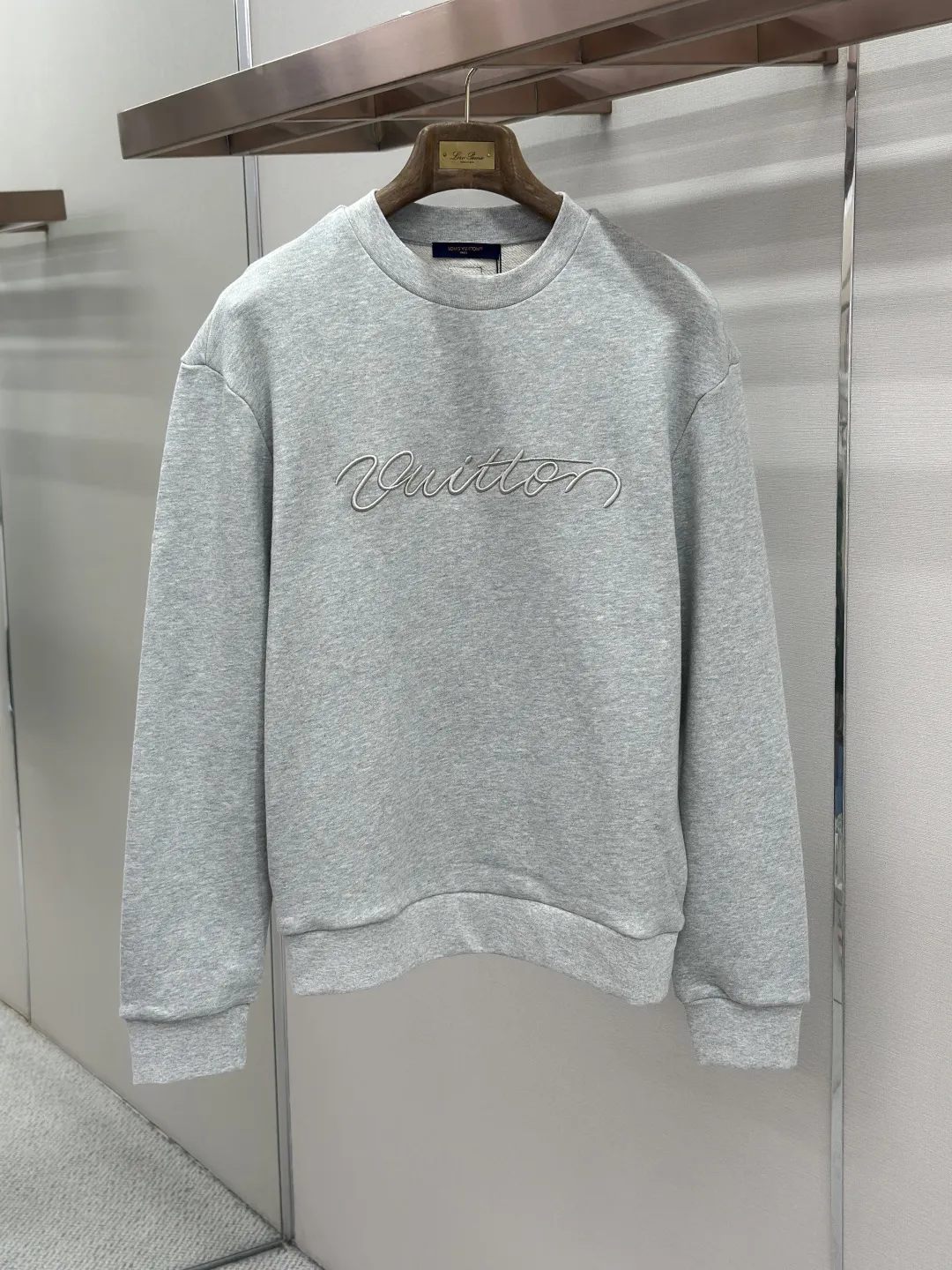Embroidered Signature Crew-Neck Sweatshirt D26019190 — view 3