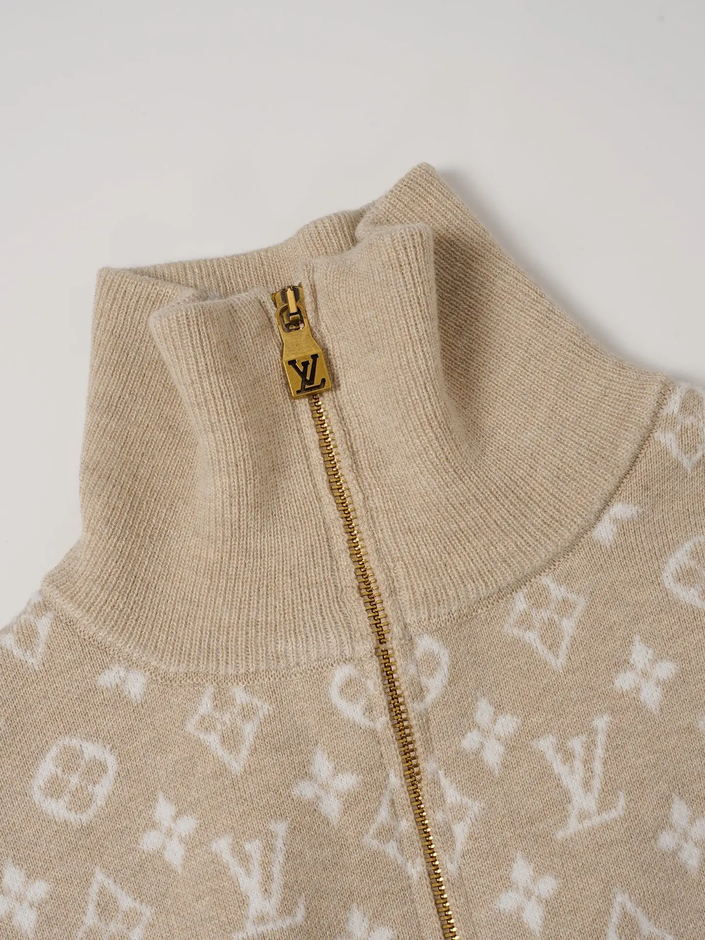 Monogram Jacquard Half-Zip Wool Sweater D26024917 — view 5