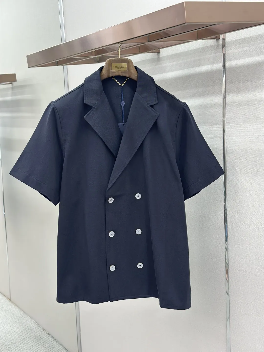 Double-Breasted Short-Sleeve Cotton Shirt D26019196 — view 3