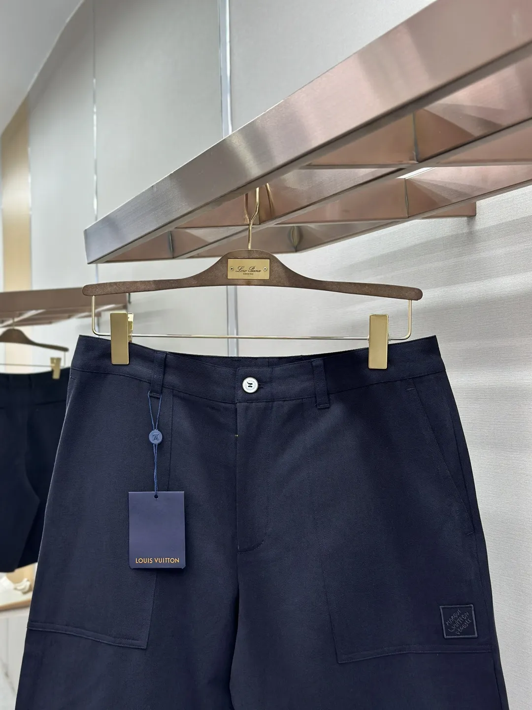 Embroidered Logo Cotton Utility Shorts D26019197 — view 4