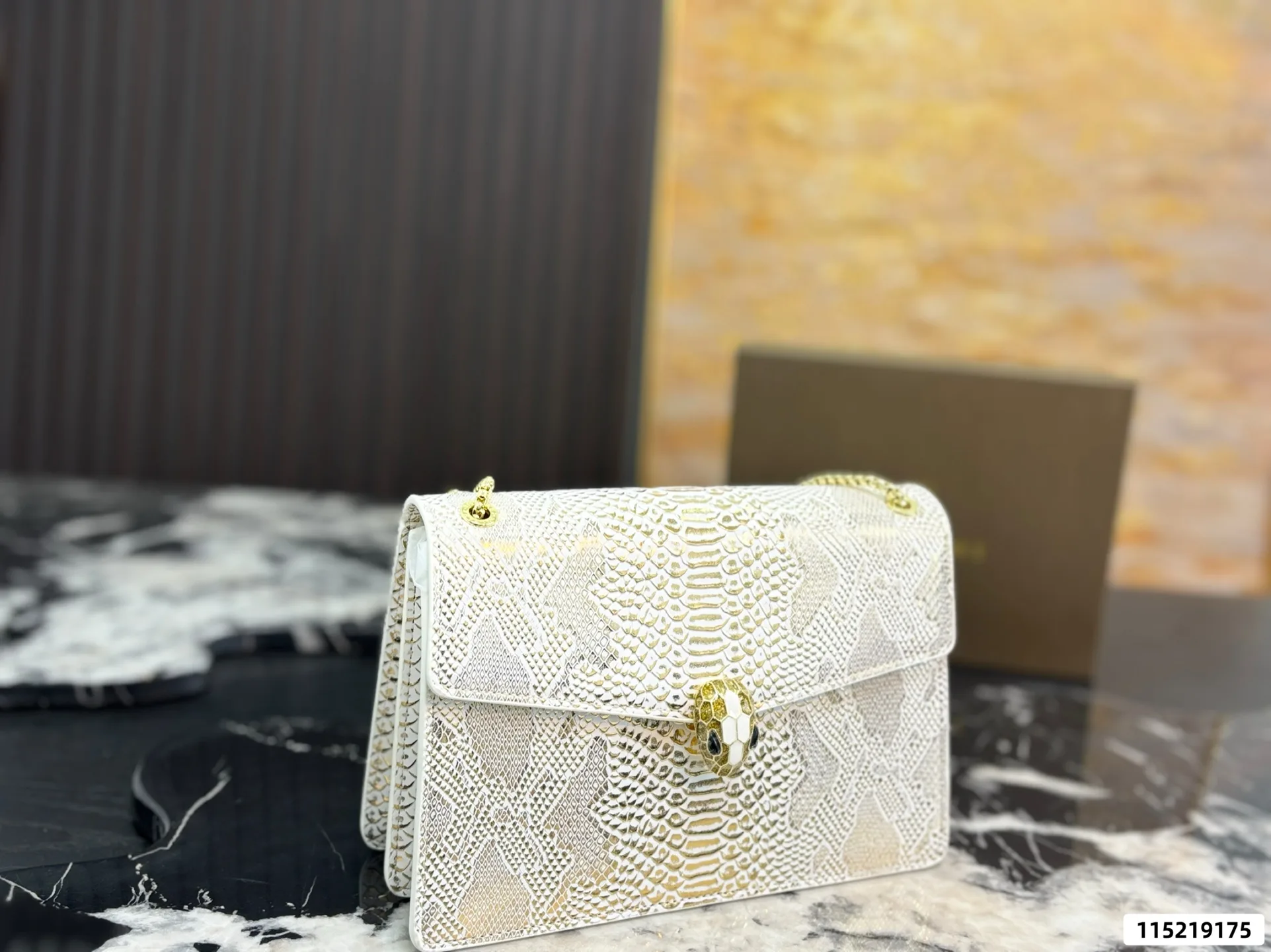 Serpenti Forever Chain Shoulder Bag D26018020 — view 5