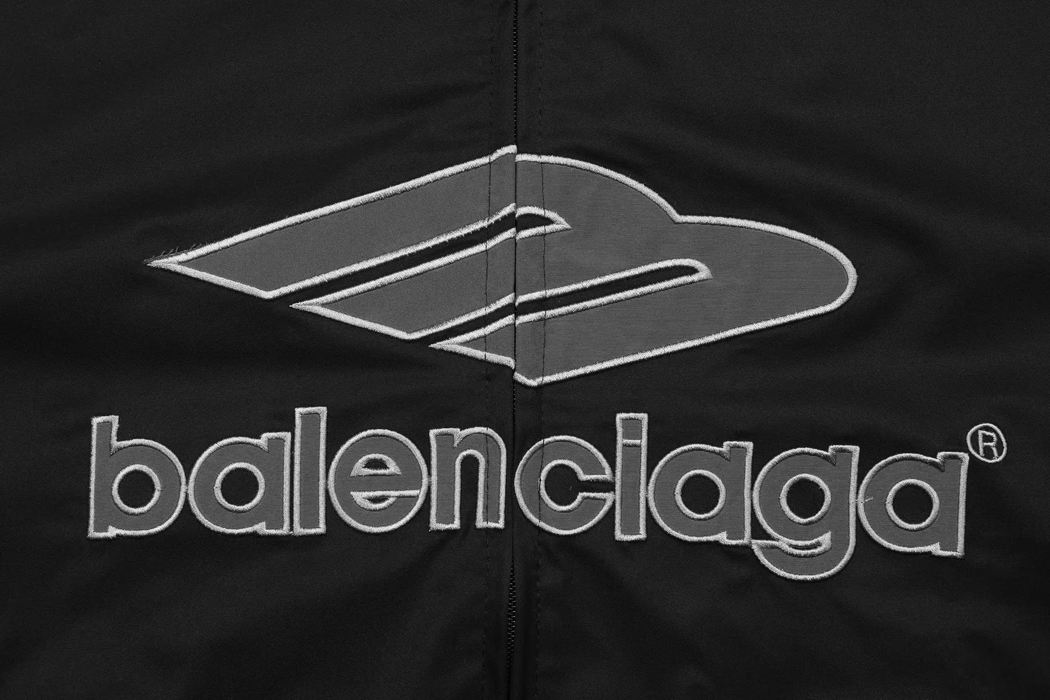 3B Football Logo Embroidered Windbreaker D26521104 — view 5