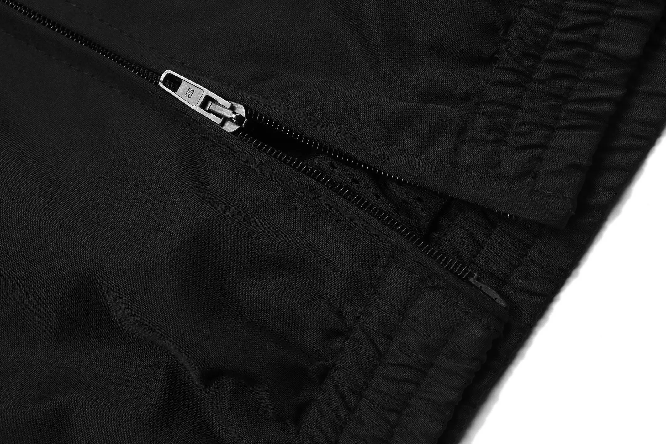 3B Football Logo Embroidered Windbreaker D26521104 — view 7