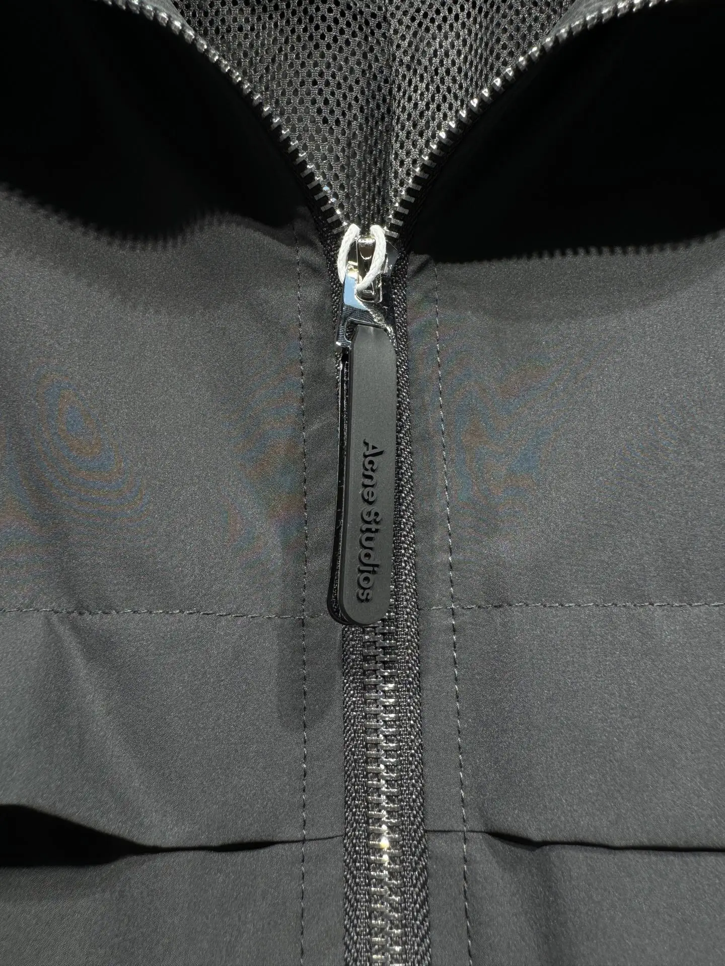 Crinkled Nylon Zip-Up Jacket D26524329 — view 9