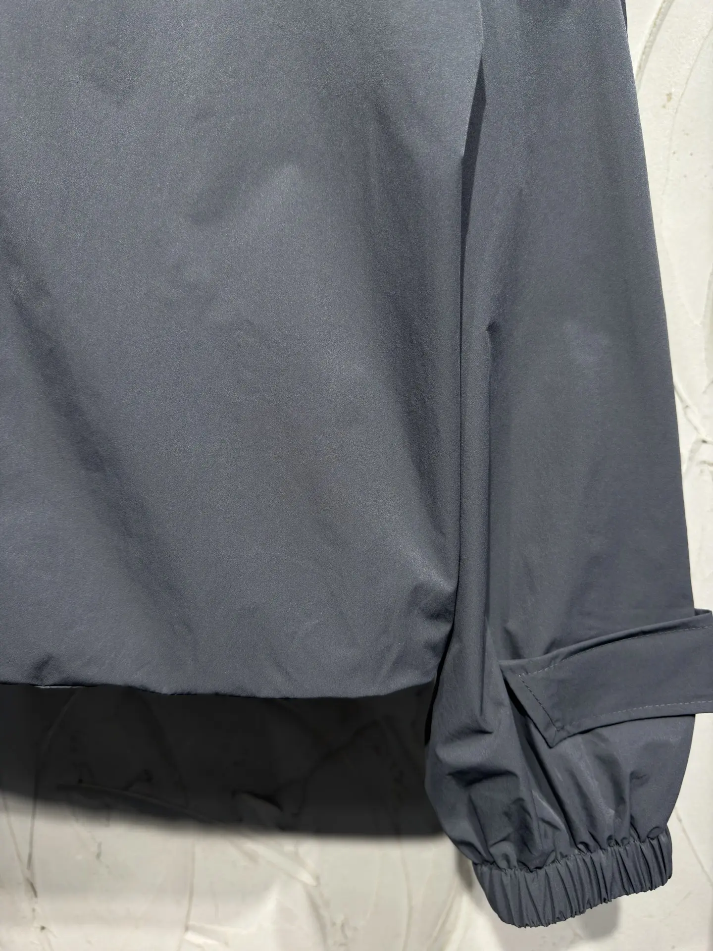Crinkled Nylon Zip-Up Jacket D26524329 — view 19