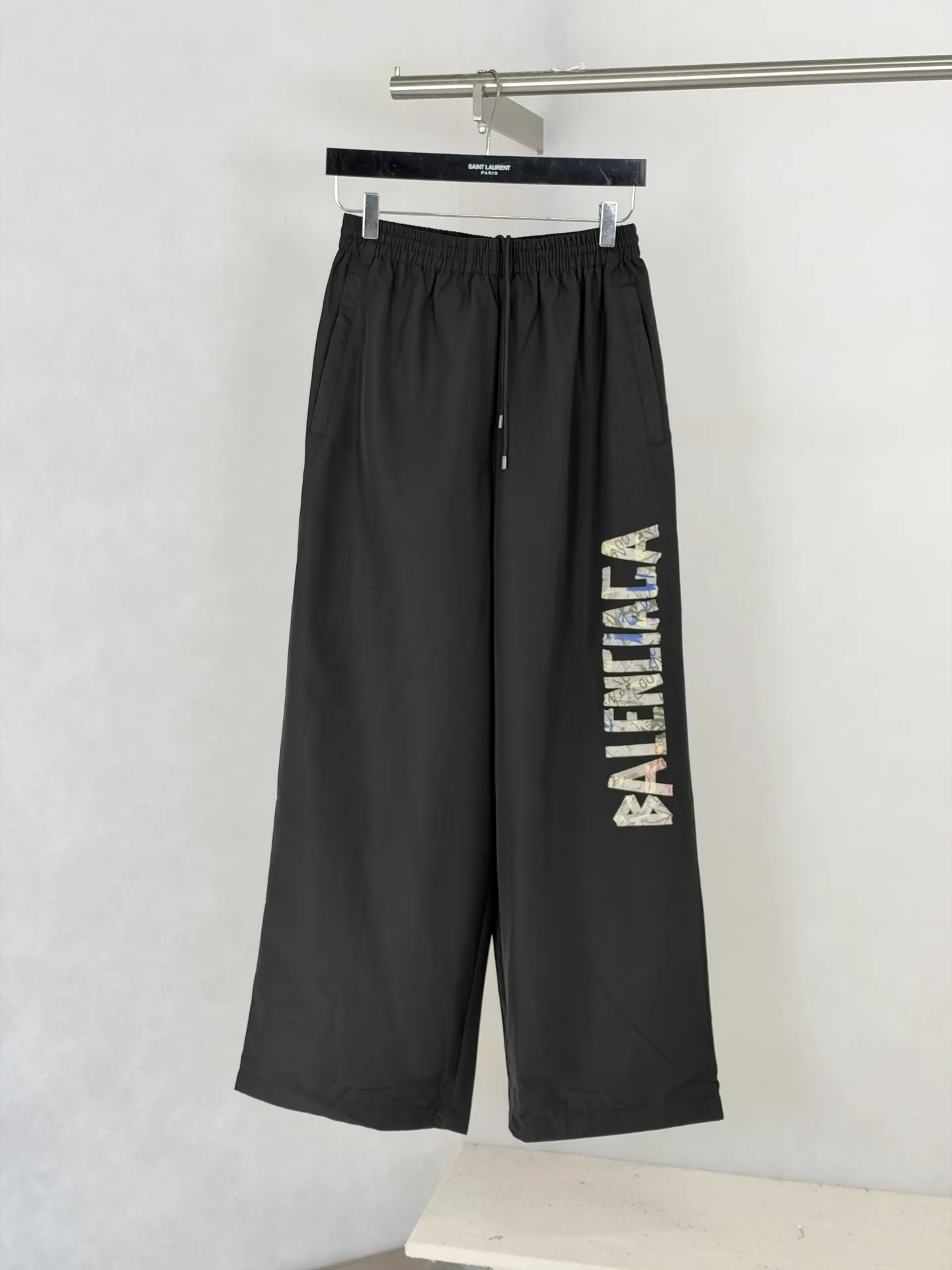 Graffiti Collage Wide-Leg Nylon Trousers D26520481