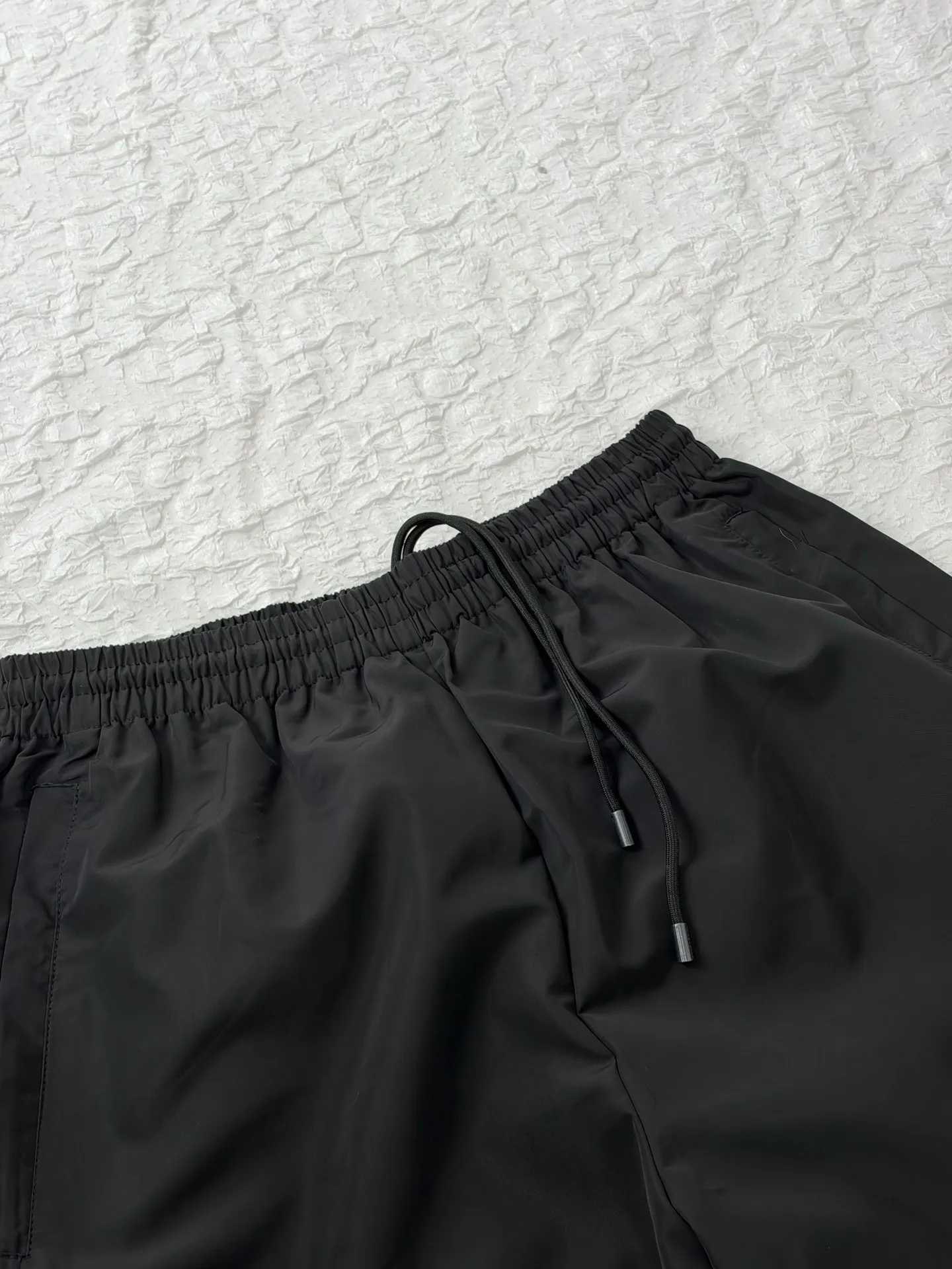 Graffiti Collage Wide-Leg Nylon Trousers D26520481 — view 6