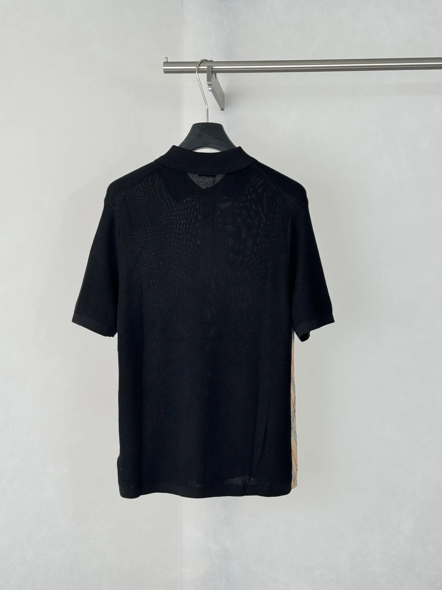 Check-Panel Waffle-Knit Polo Shirt D26518765 — view 2