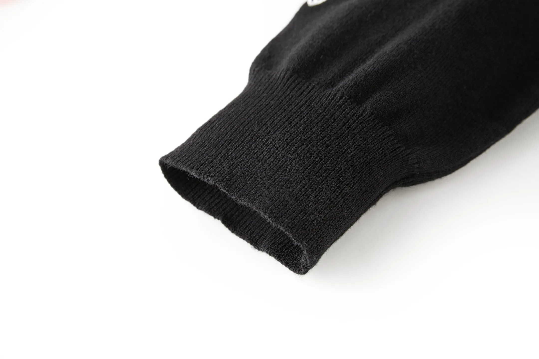 Embroidered Sleeve Cashmere-Blend Sweater D26522360 — view 7