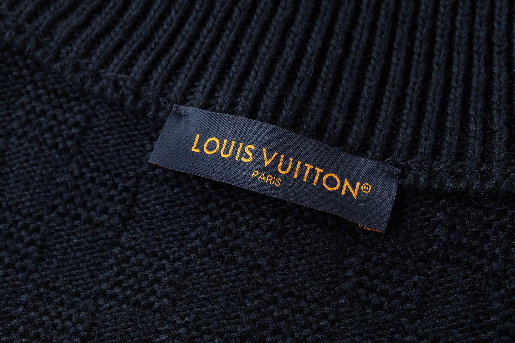 Damier Half-Zip Wool and Cashmere-Blend Sweater D26520526 — view 8