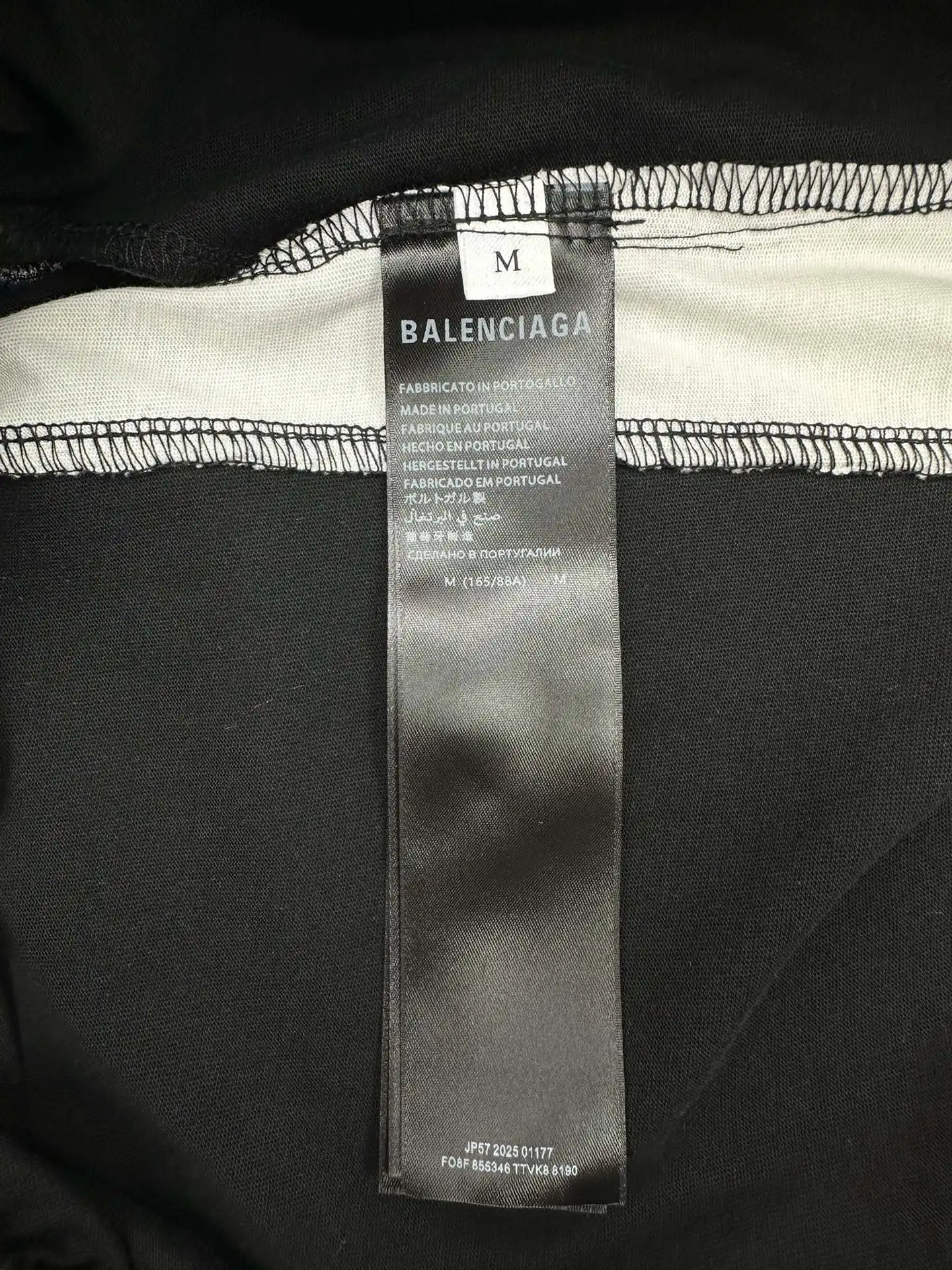 Balenciaga x NBA Logo Embroidered Tracksuit Shorts D27014397 — view 8