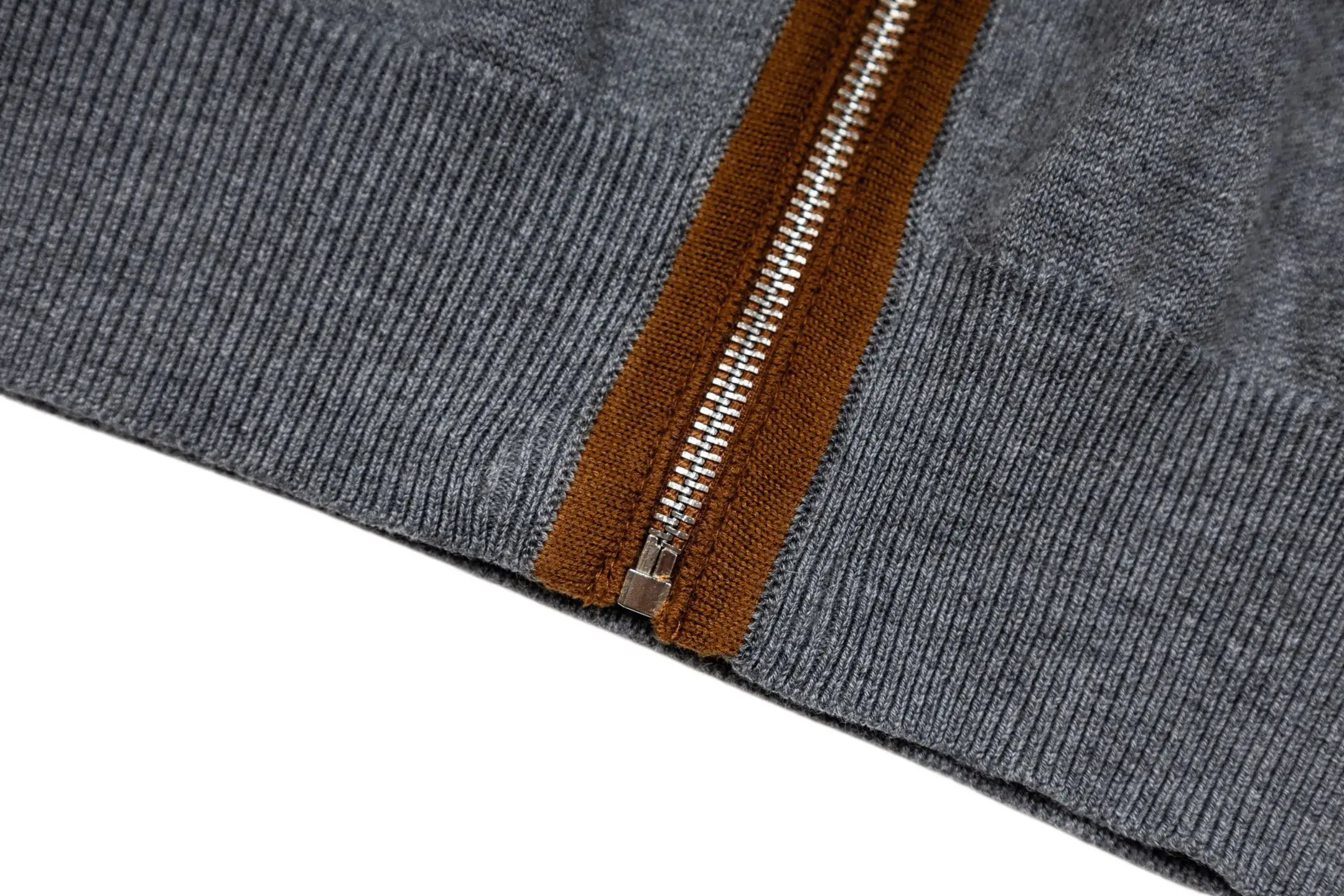 Contrast-Trim Zip-Up Knit Cardigan D27022343 — view 8