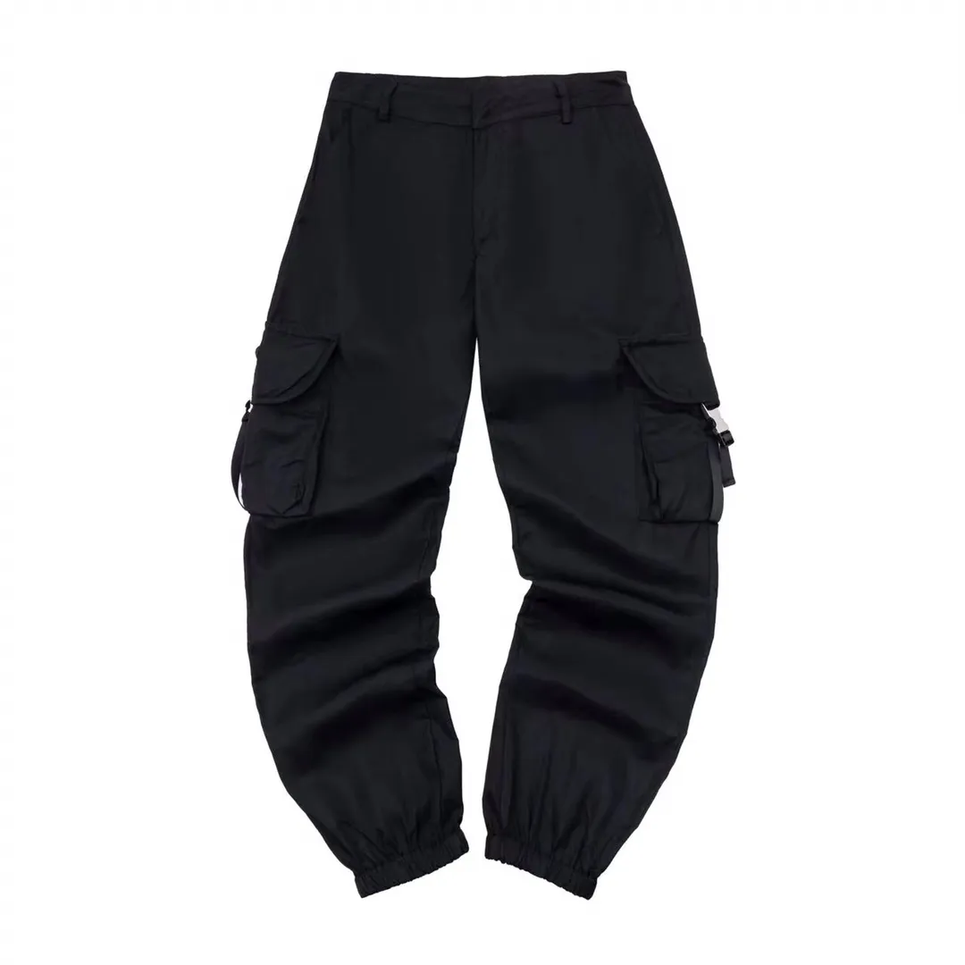 Logo-Appliquéd Re-Nylon Cargo Trousers D27013447