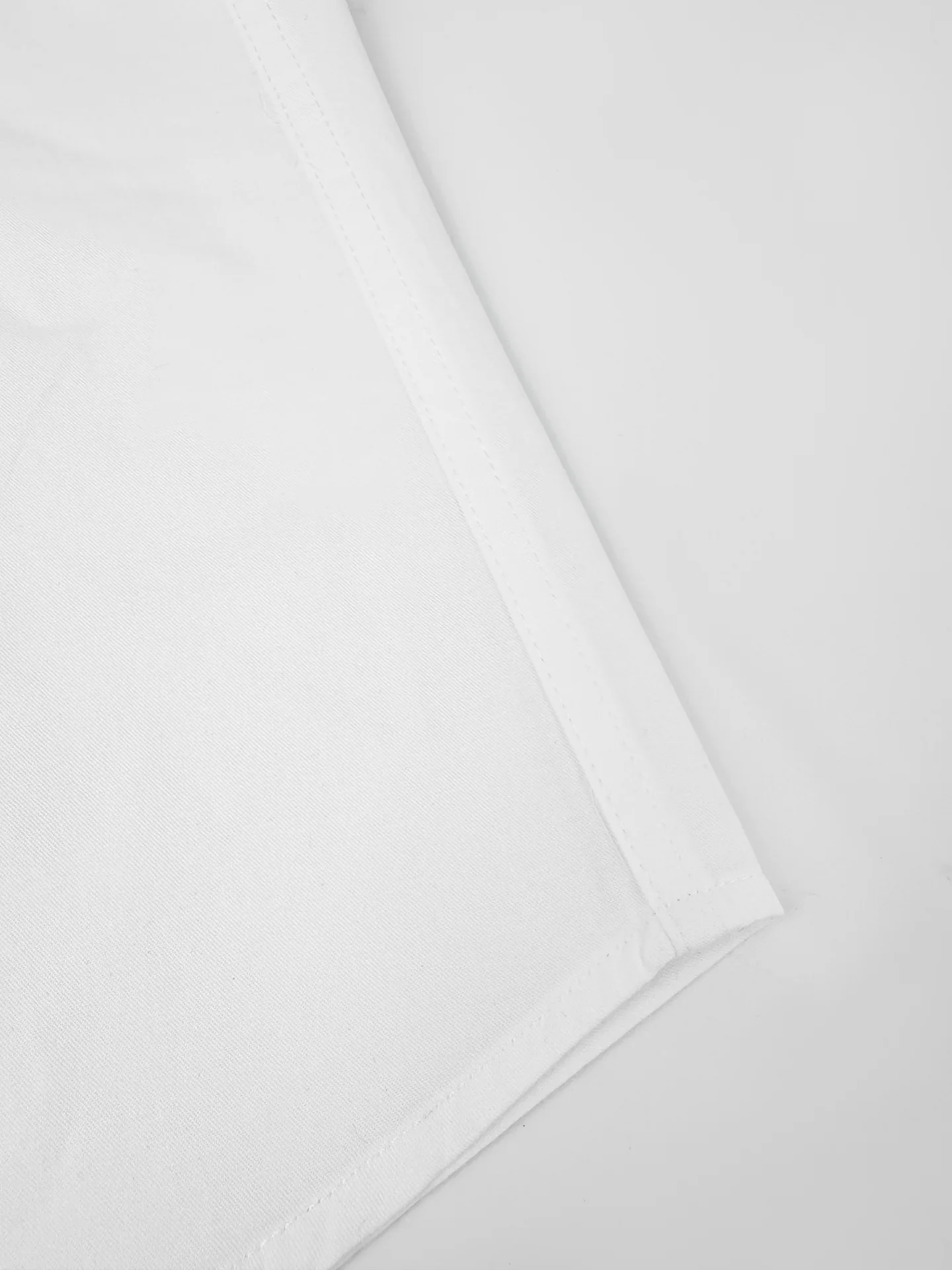 Triomphe Embroidered Cropped Cotton Shirt D27019169 — view 10