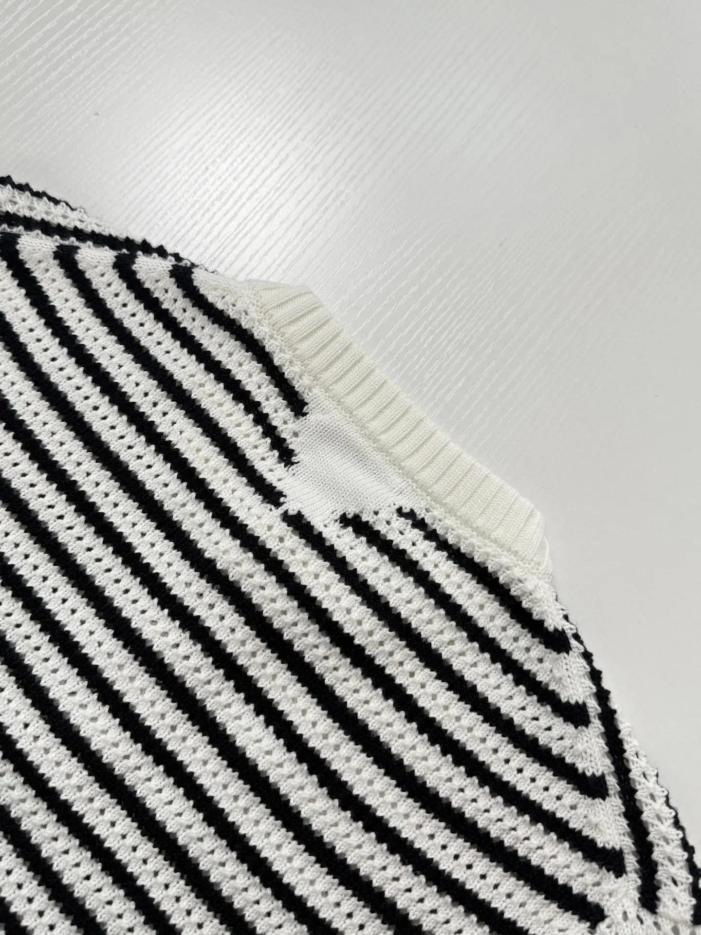 Striped Open-Knit Henley Sweater D27522028 — view 9
