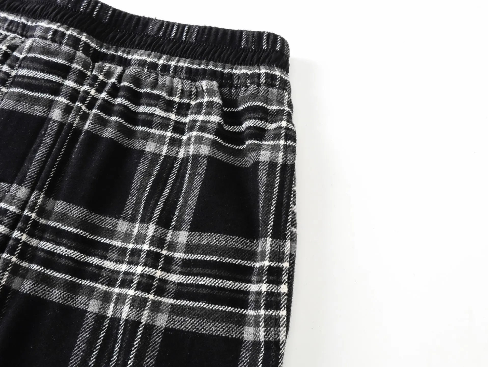 Plaid Flannel Wide-Leg Trousers D27519175 — view 6