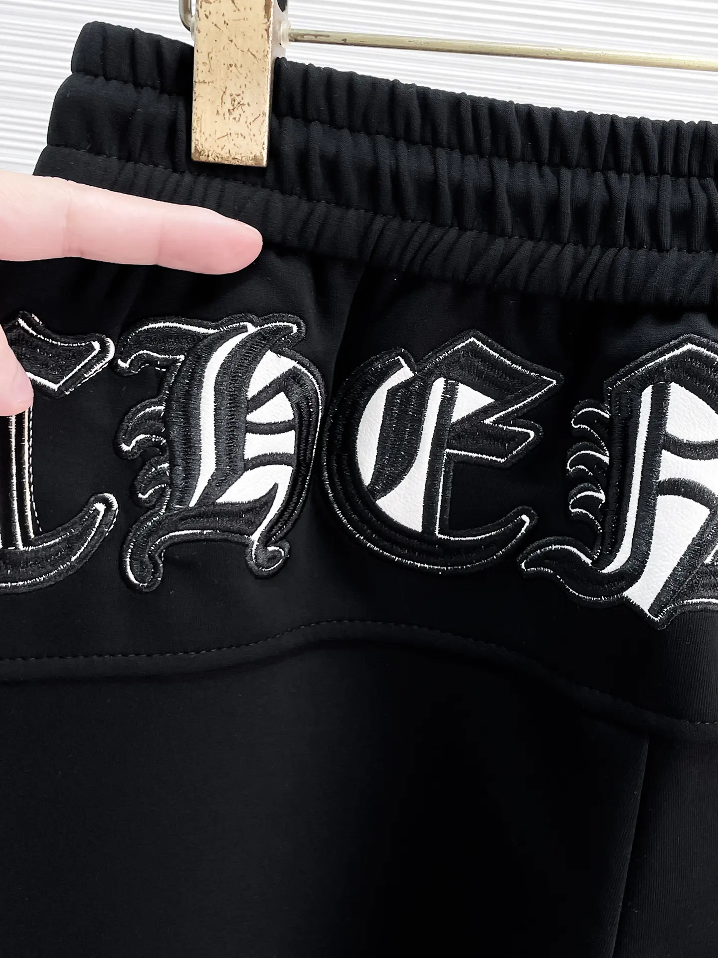 Cross Patch Logo Sweatpants D28014822 — view 7