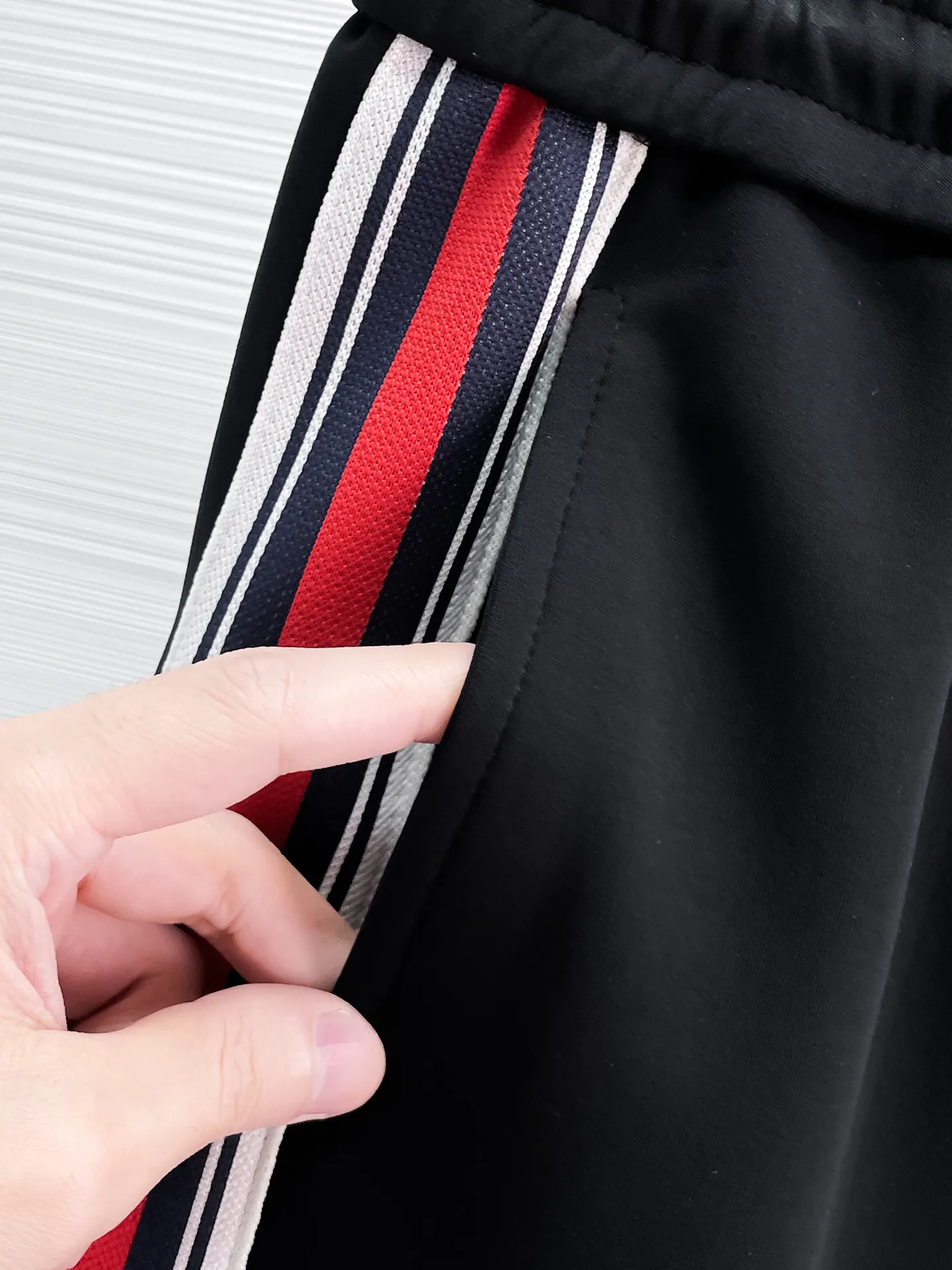Web-Stripe Logo Cotton-Blend Sweatpants D28014830 — view 5