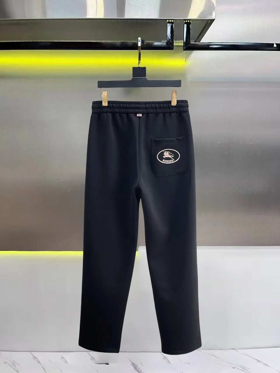 Logo-Embroidered Check-Trim Sweatpants D28014821 — view 2