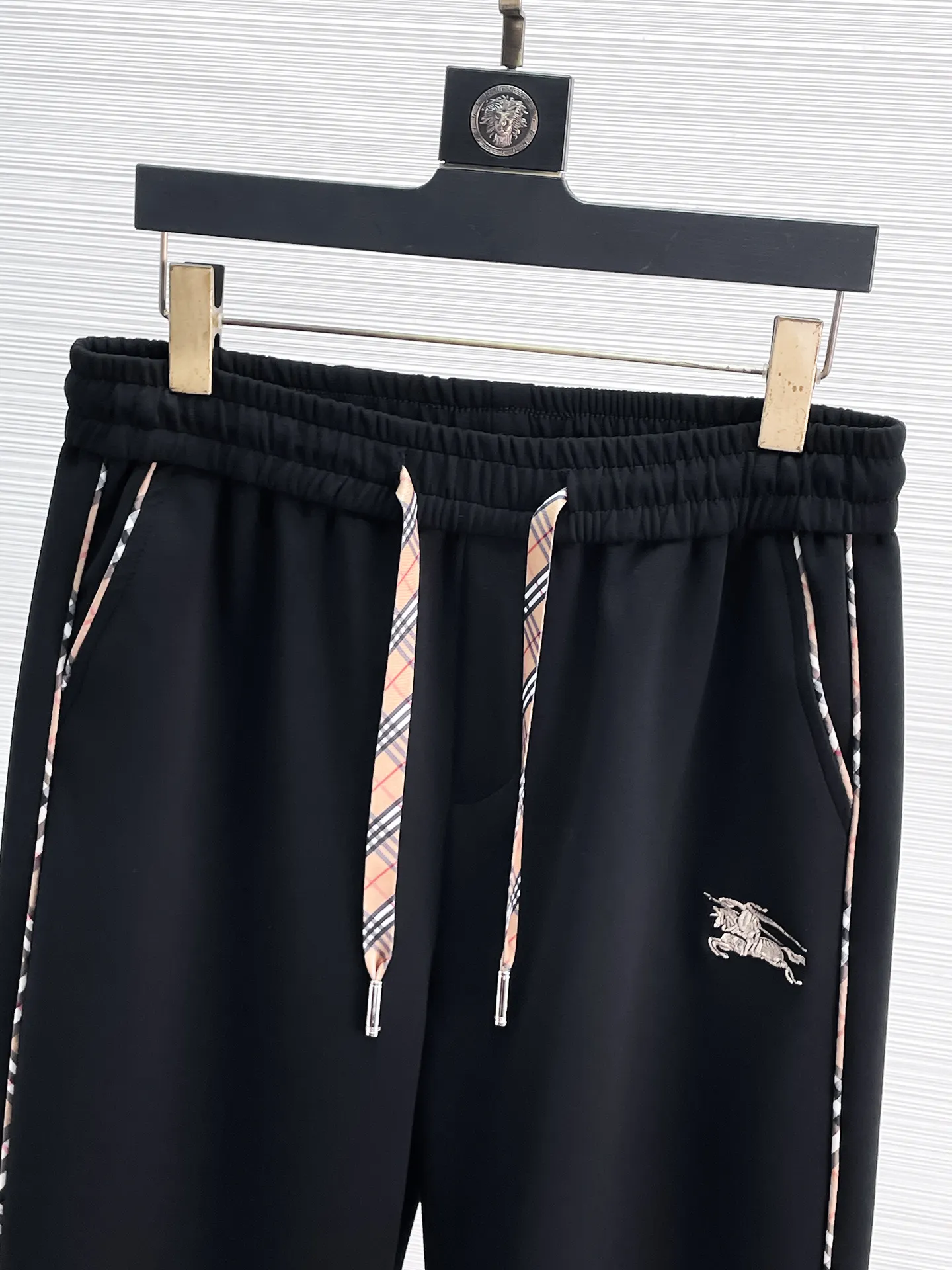 Logo-Embroidered Check-Trim Sweatpants D28014821 — view 3