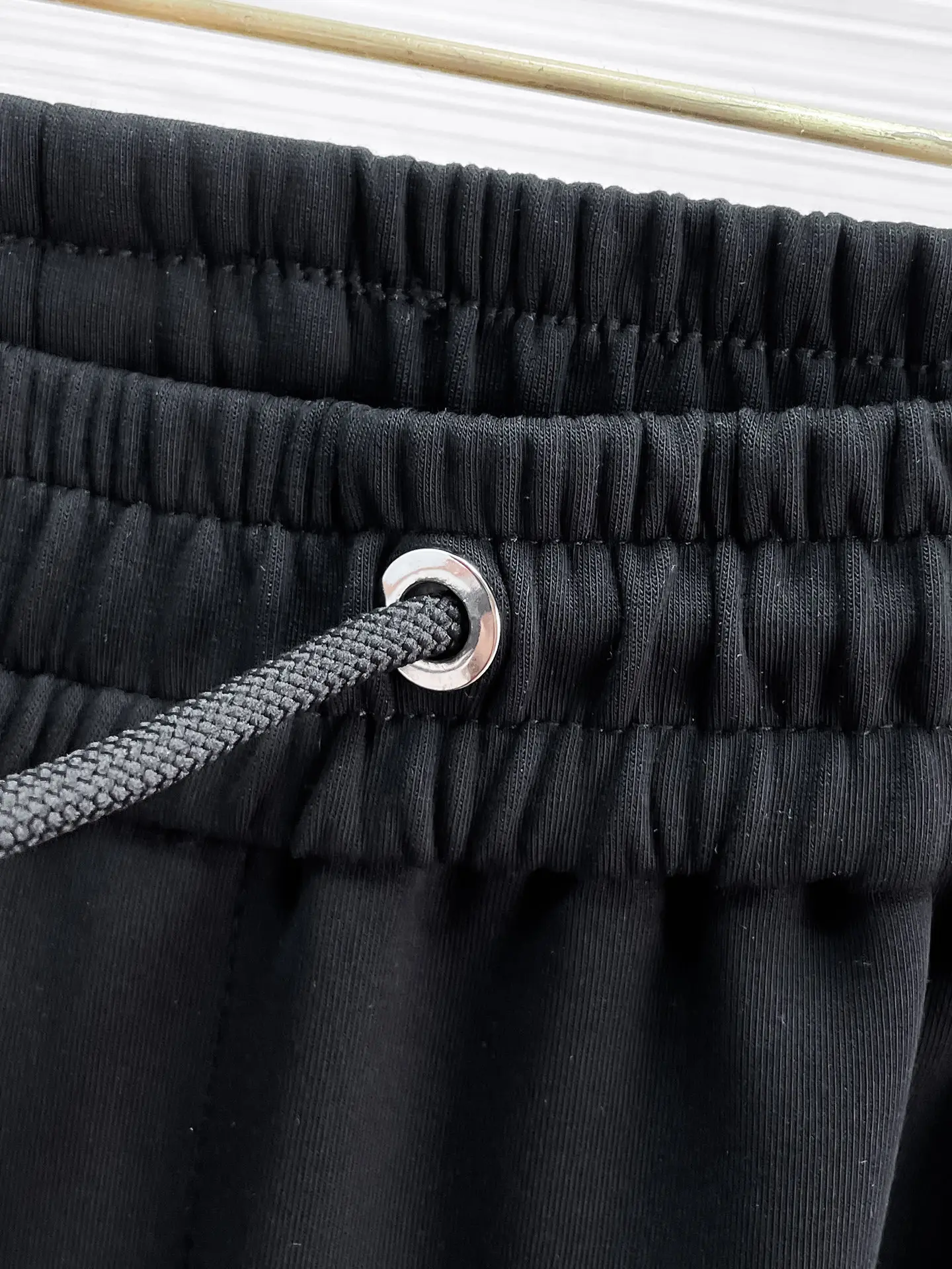 Logo-Appliqué Tapered Sweatpants D28014831 — view 7