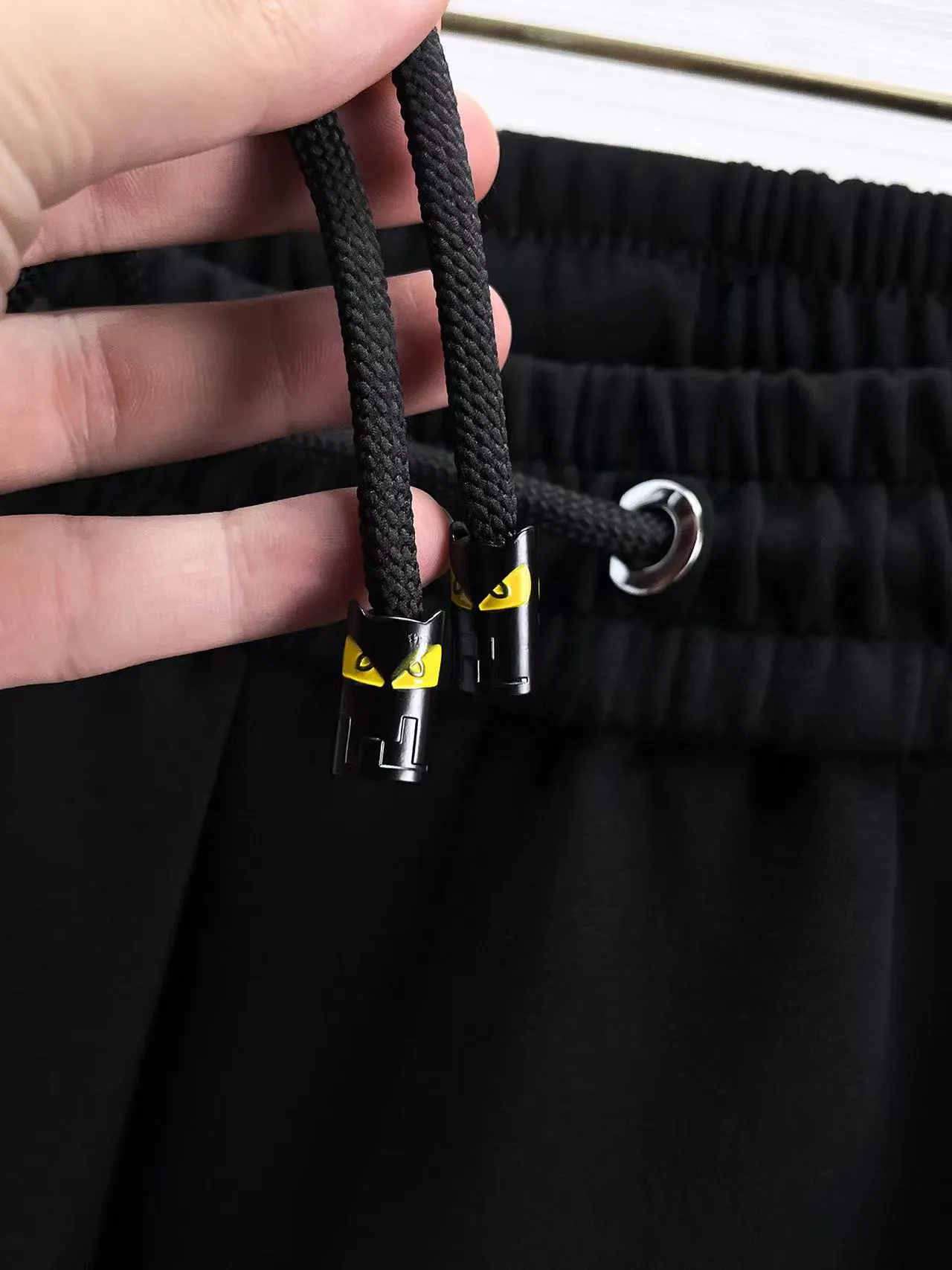 Bag Bugs Eye Embroidered Sweatpants D28014826 — view 3