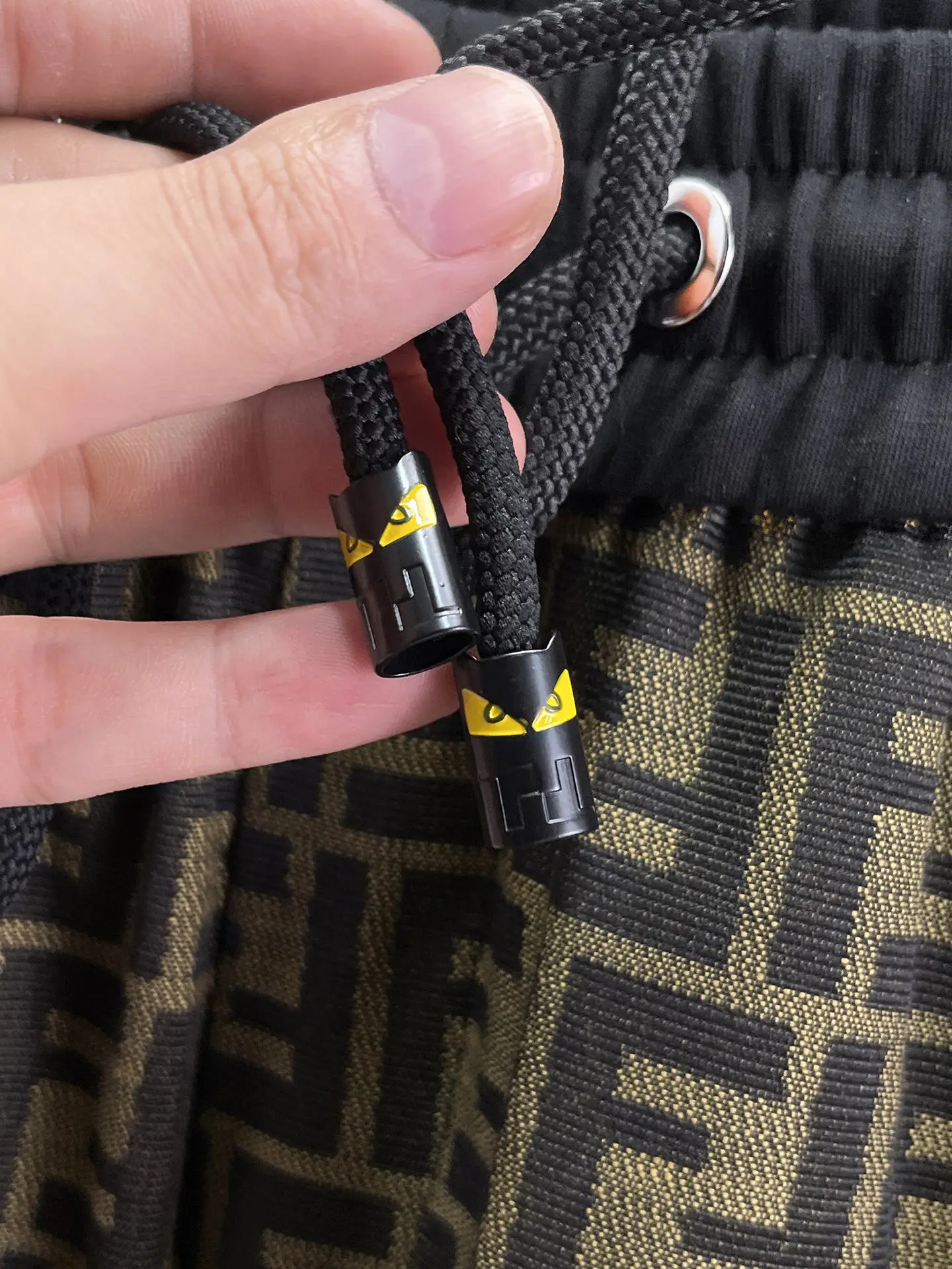 Logo-Panelled Tapered Sweatpants D28014827 — view 7