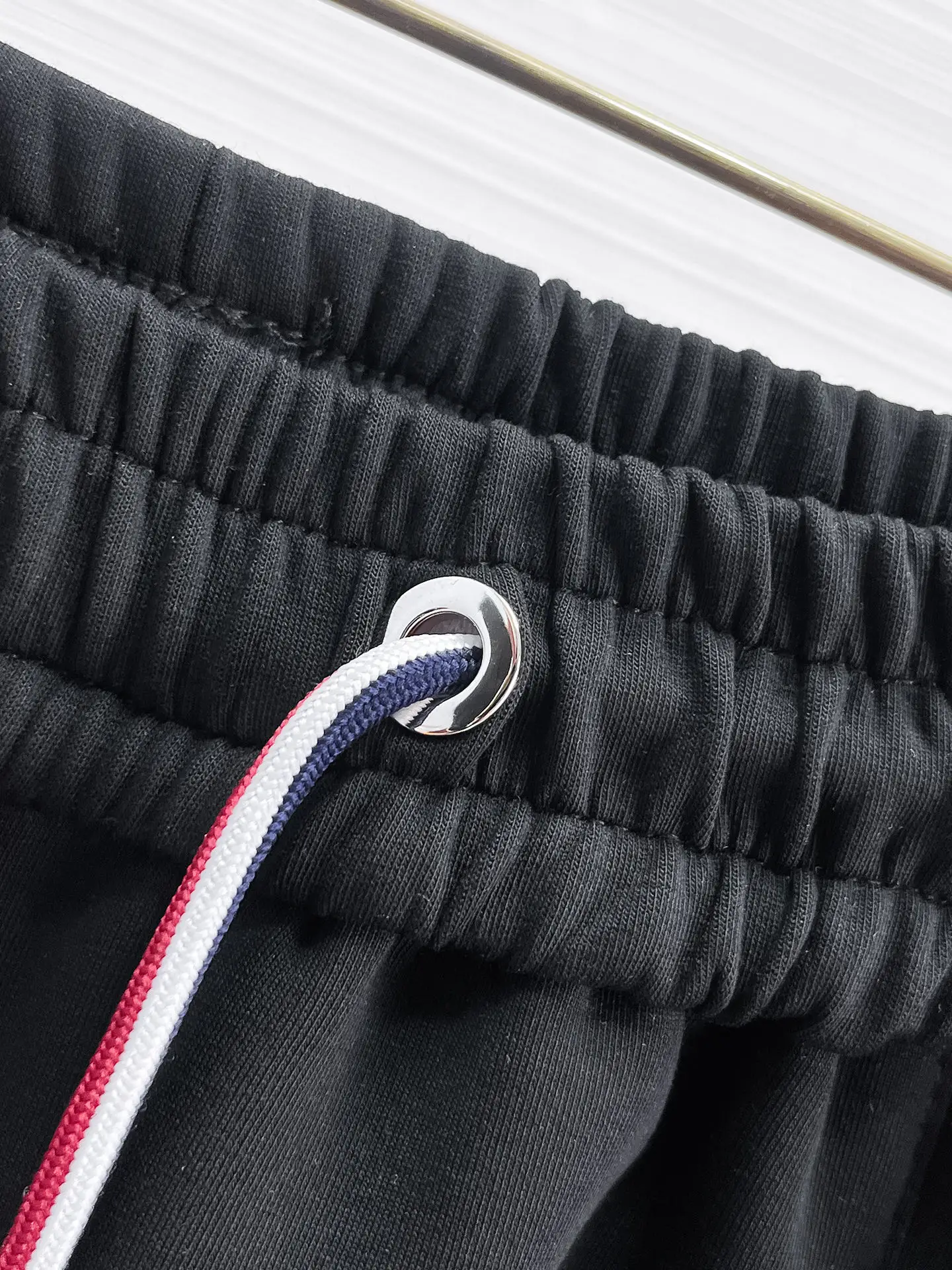 Logo-Appliqué Tapered Sweatpants D28014832 — view 9