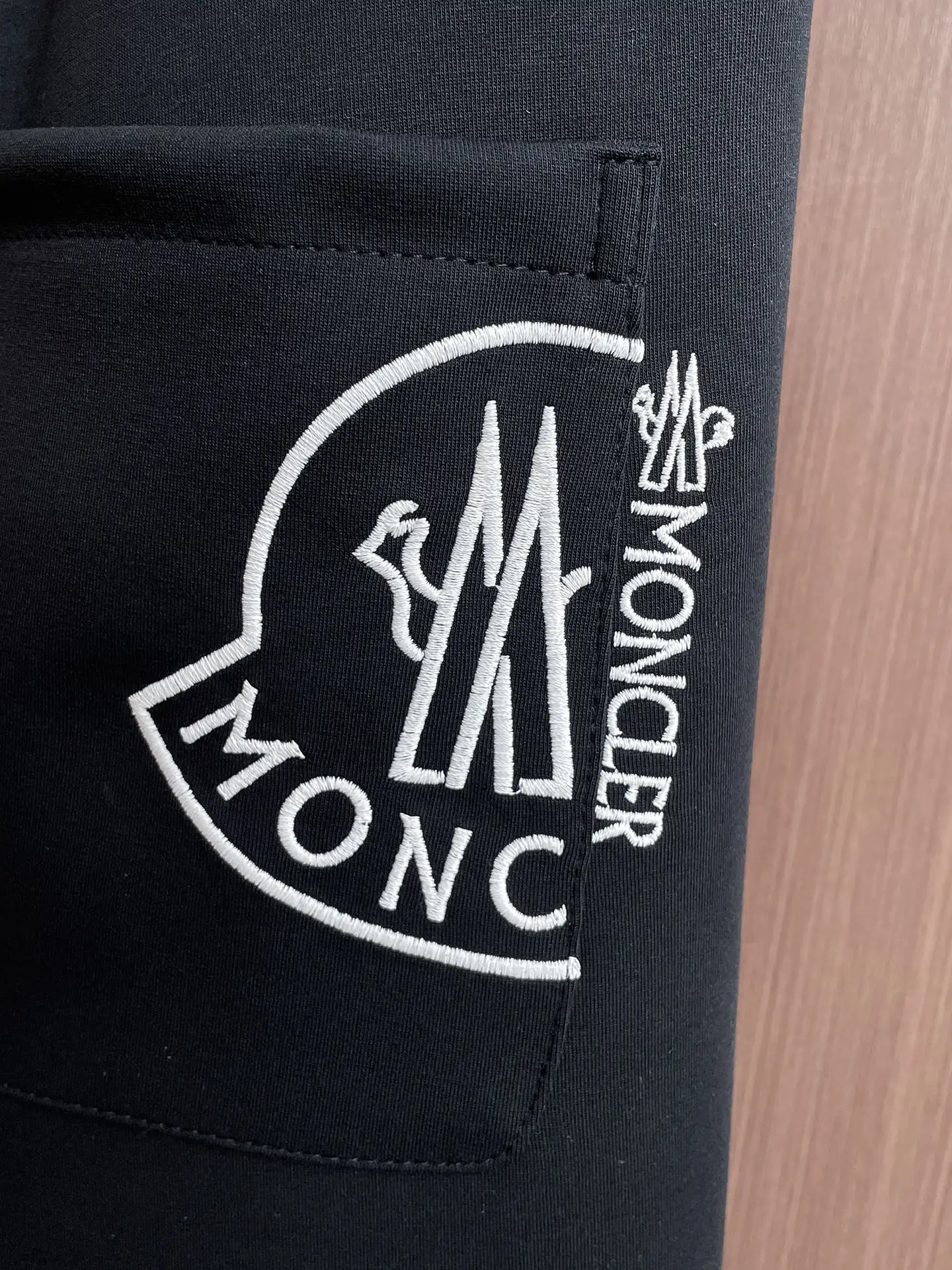 Logo-Patch Tapered Sweatpants D28014817 — view 3